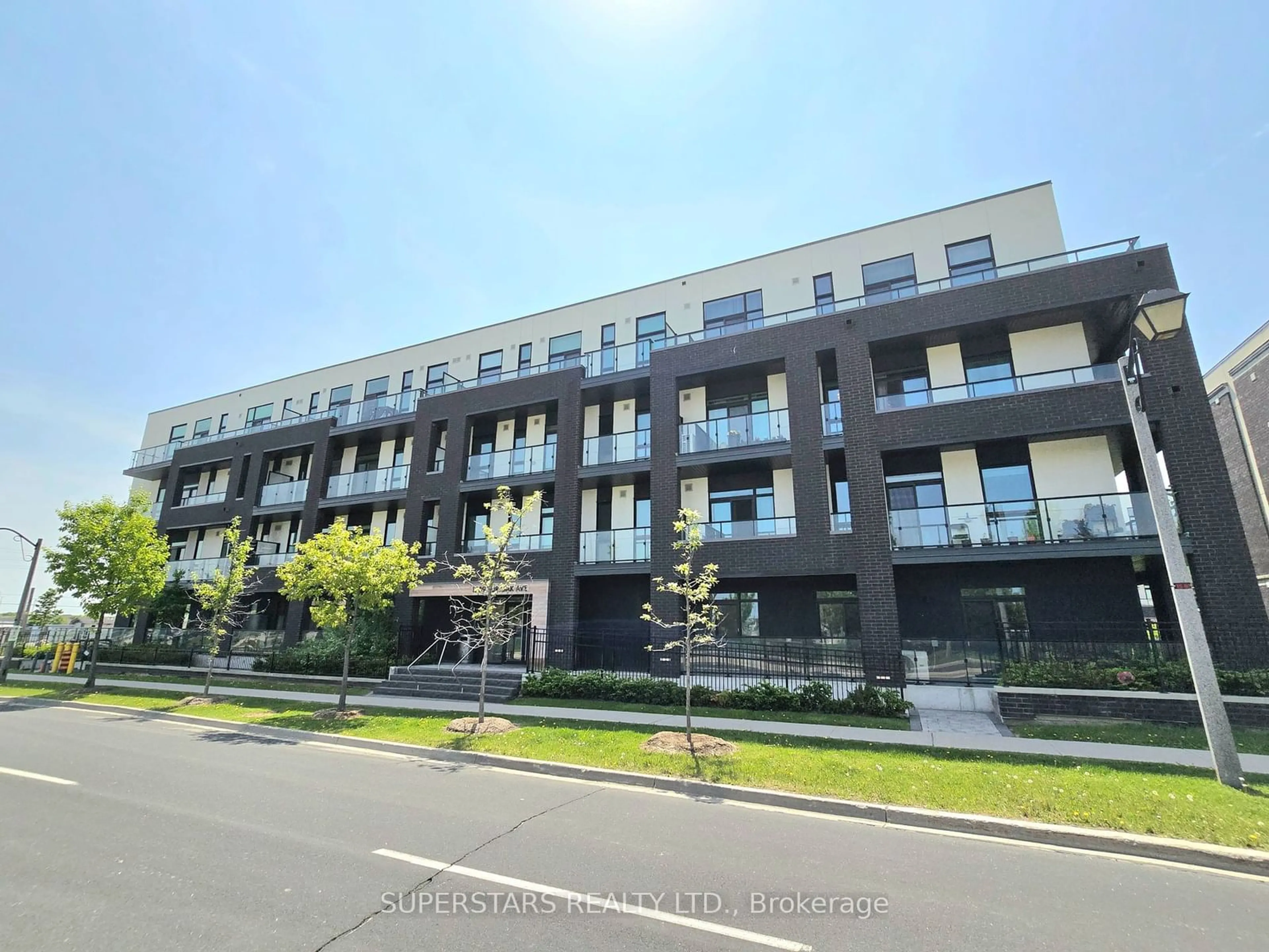 A pic from exterior of the house or condo, the front or back of building for 1709 Bur Oak Ave #507, Markham Ontario L6E 0V7