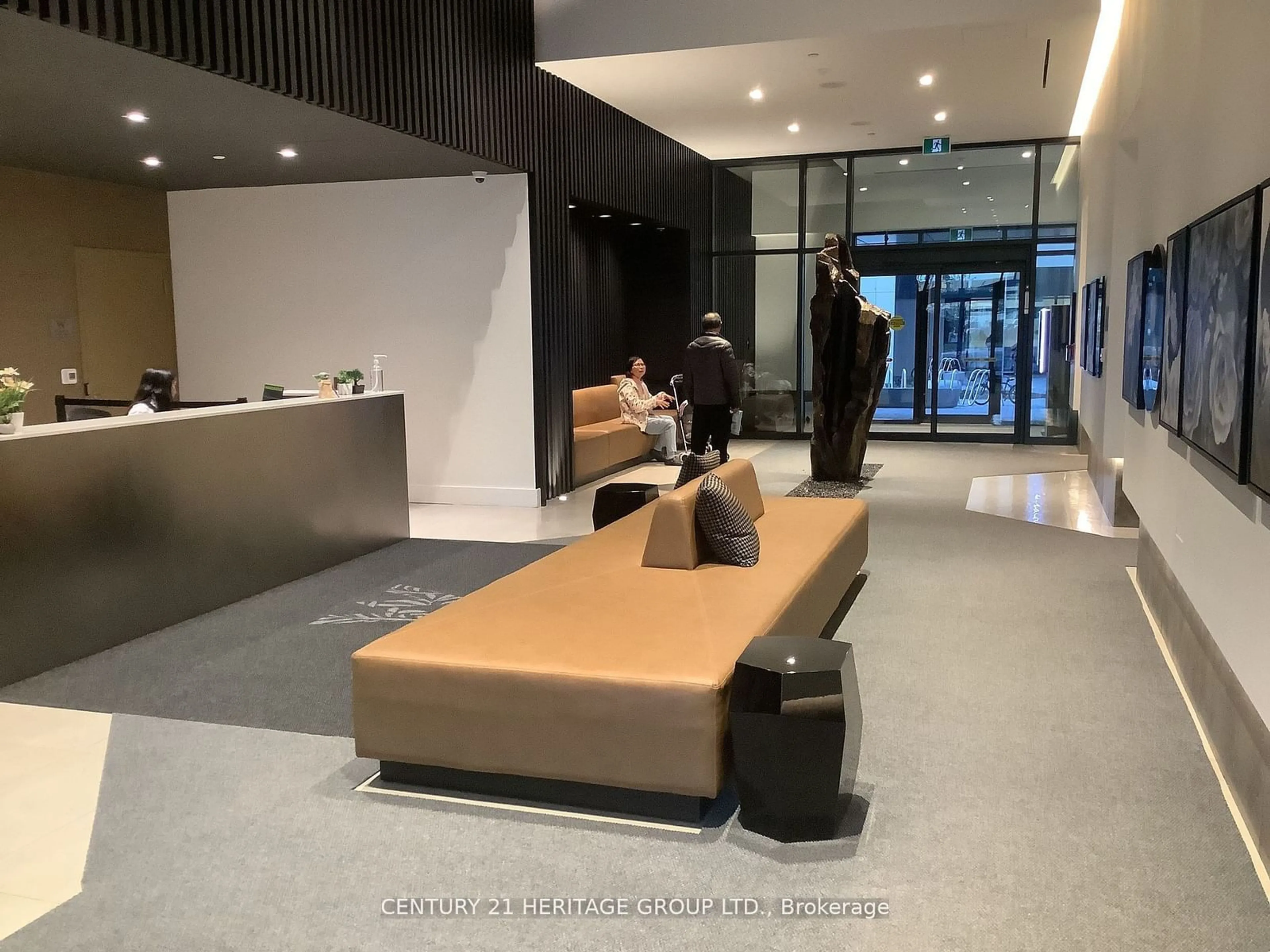 Indoor lobby, cement floor for 8868 Yonge St #610E, Richmond Hill Ontario L4C 0T4