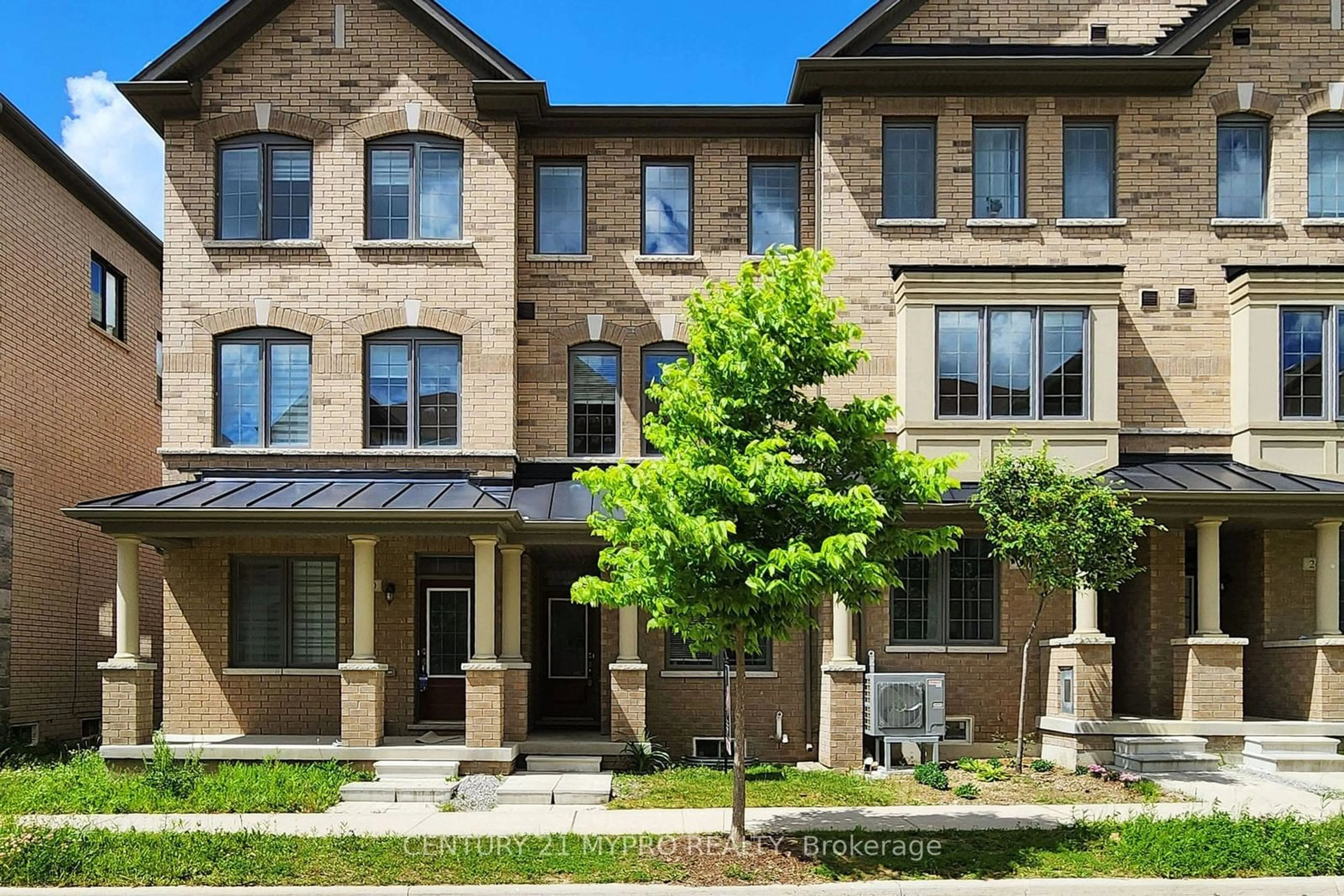 A pic from exterior of the house or condo, the front or back of building for 22 Robert Joffre Leet Ave, Markham Ontario L6B 1P8