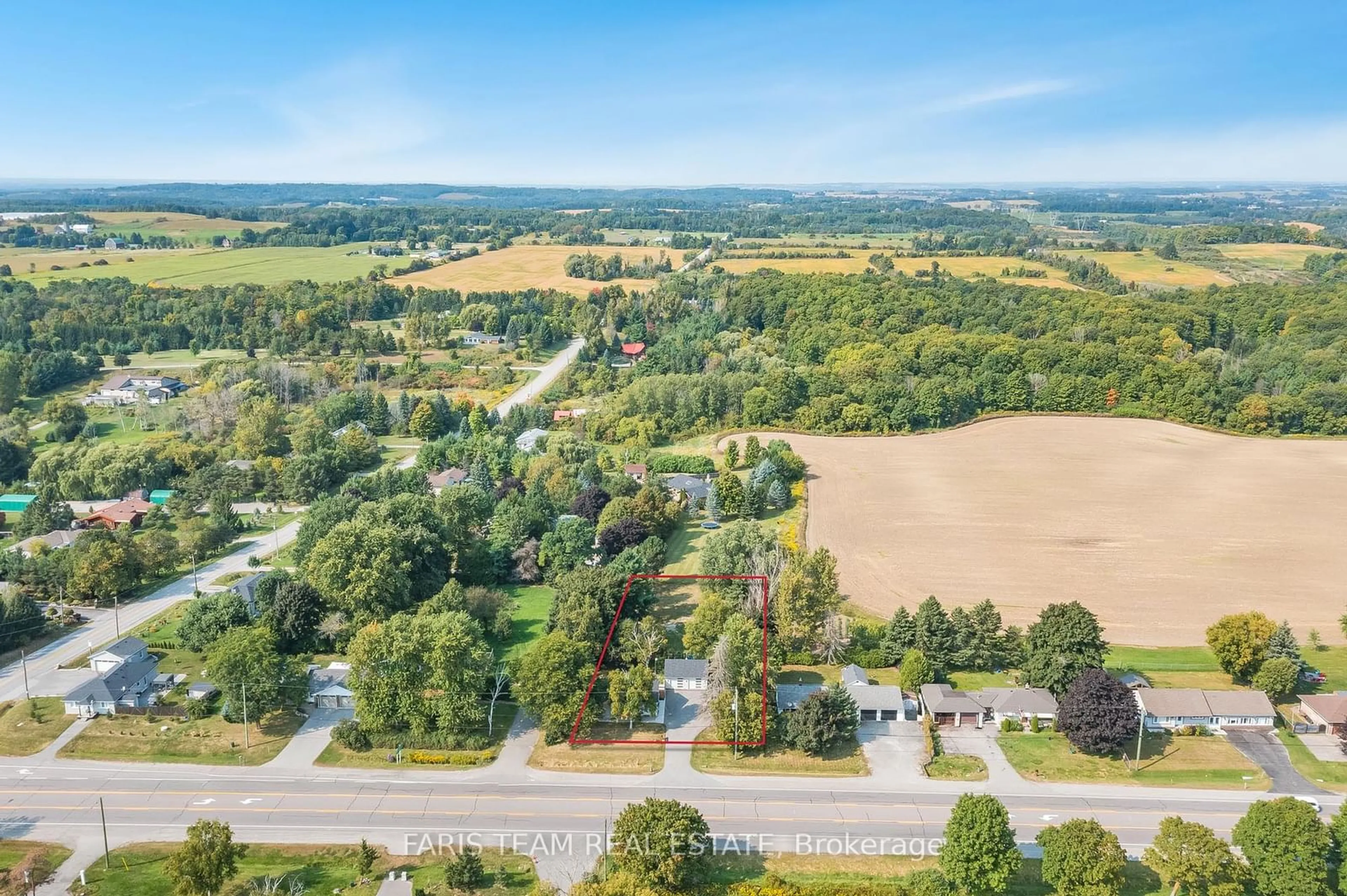 A pic from exterior of the house or condo, the street view for 7170 Highway 9, New Tecumseth Ontario L0G 1T0