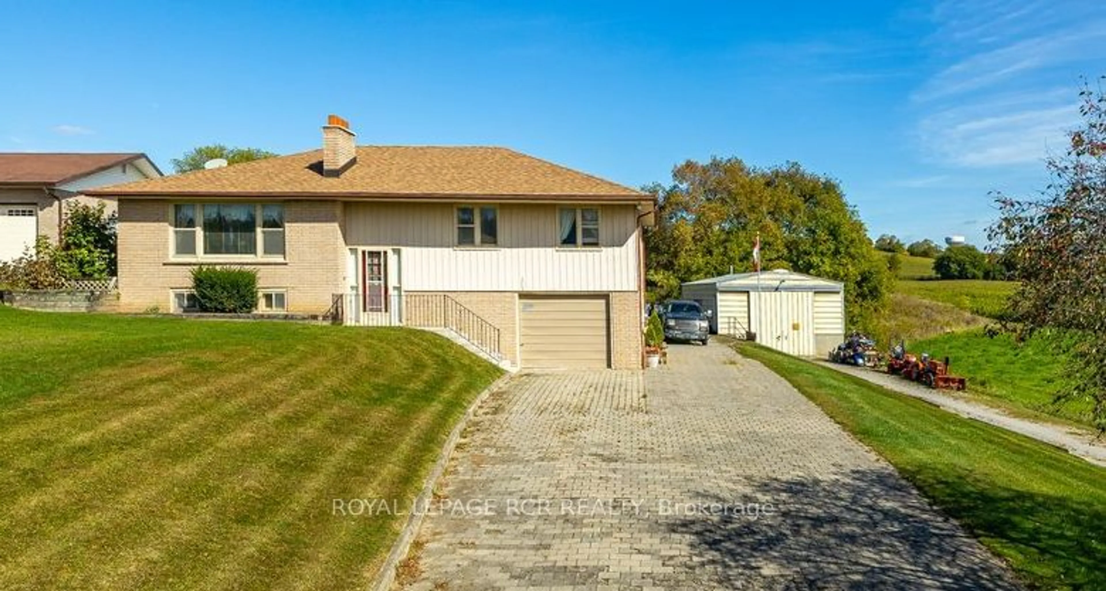 Frontside or backside of a home, the fenced backyard for 19621 Centre St, East Gwillimbury Ontario L0G 1M0