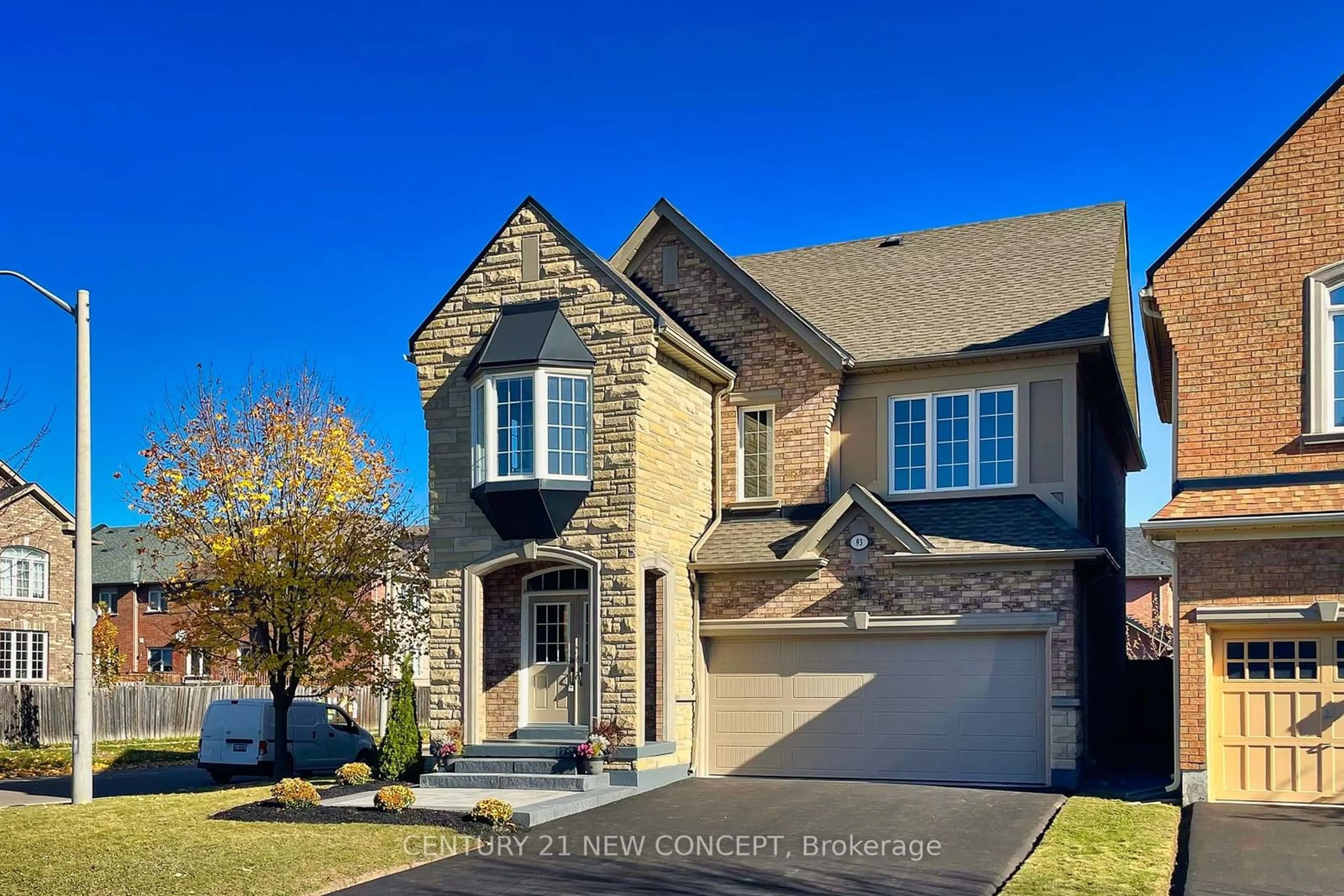 Home with brick exterior material for 93 Heritage Hollow Estate St, Richmond Hill Ontario L4S 2X2