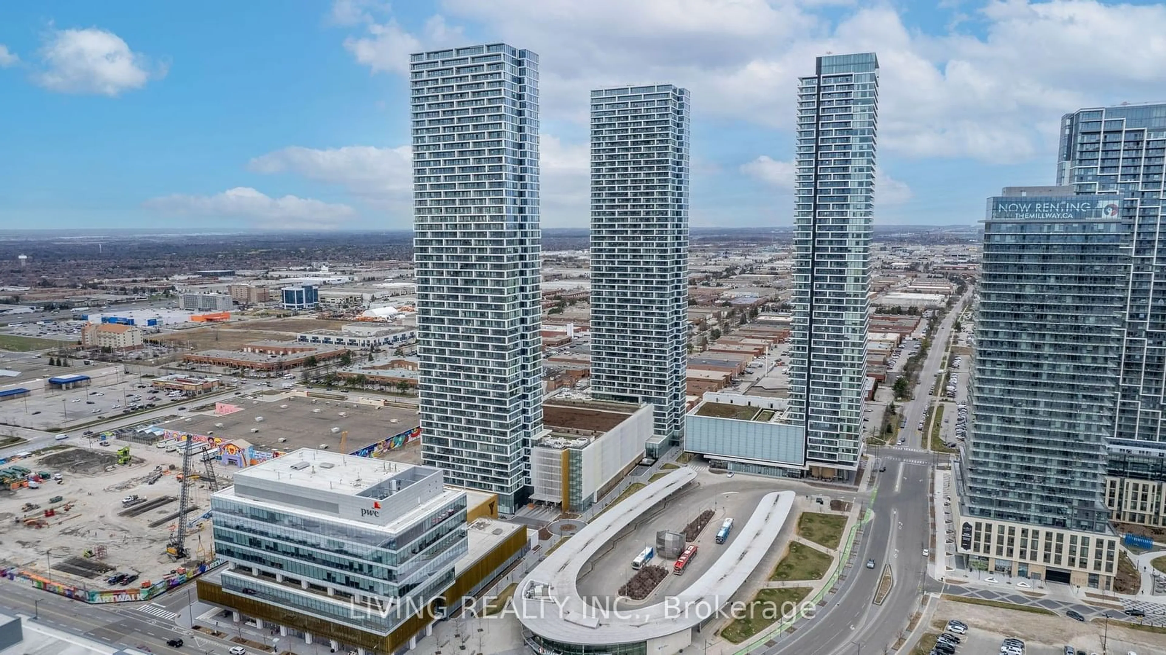 A pic from exterior of the house or condo, the view of city buildings for 950 Portage Pkwy #5206, Vaughan Ontario L4K 0J7