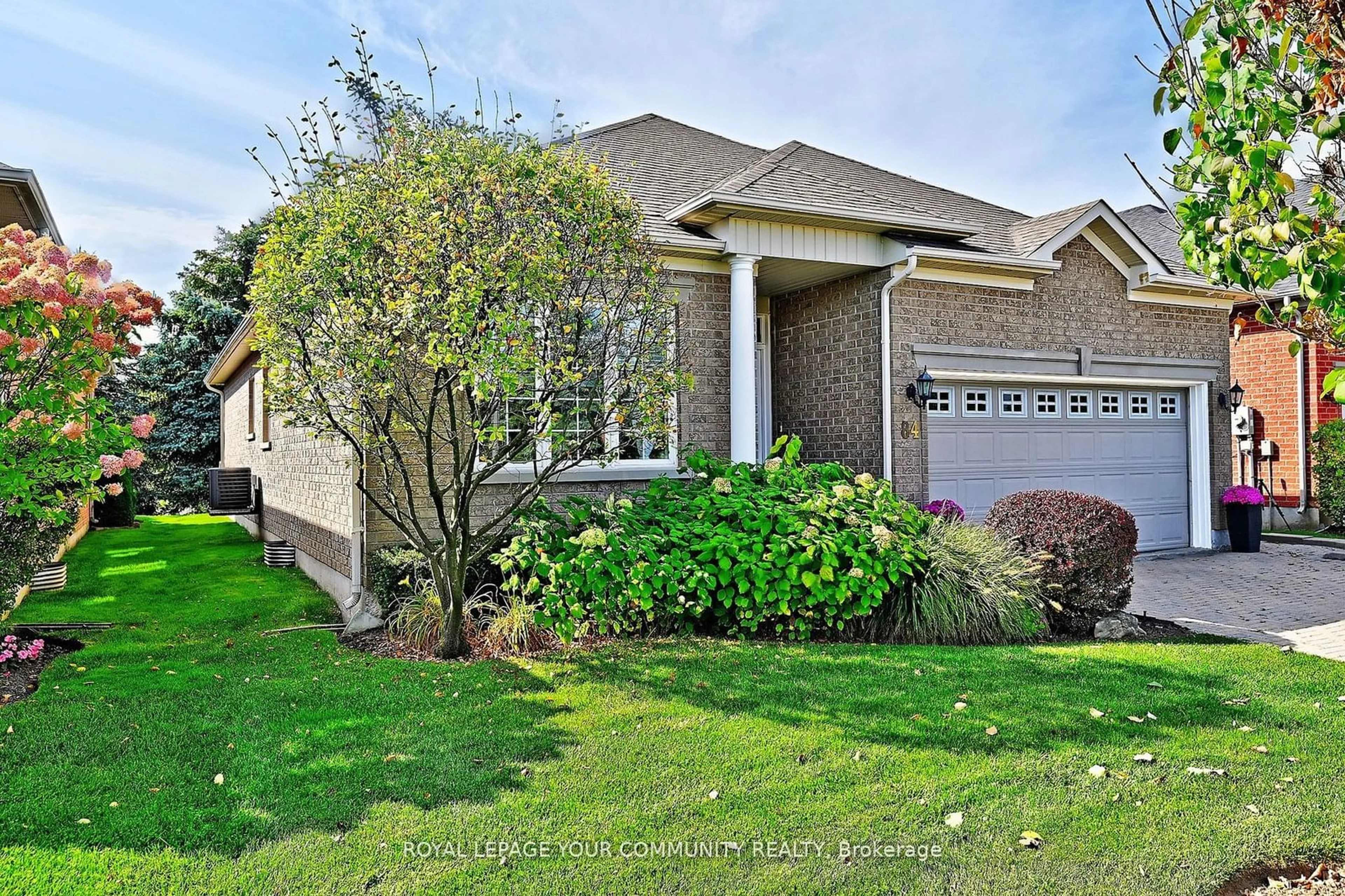 A pic from exterior of the house or condo, cottage for 84 Long Stan, Whitchurch-Stouffville Ontario L4A 1P5