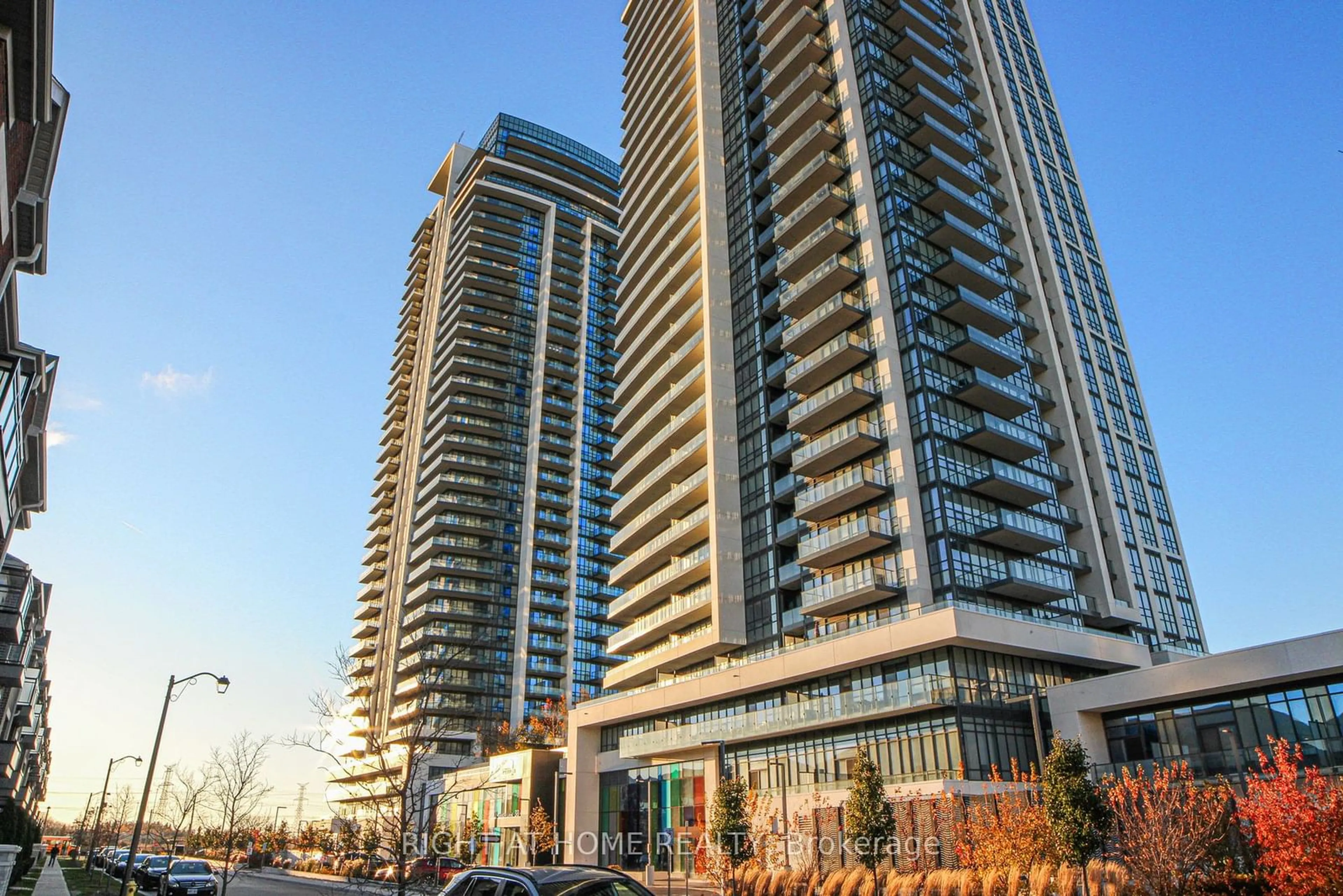 A pic from exterior of the house or condo, the view of city buildings for 12 Gandhi Lane #1011, Markham Ontario L3T 0G8