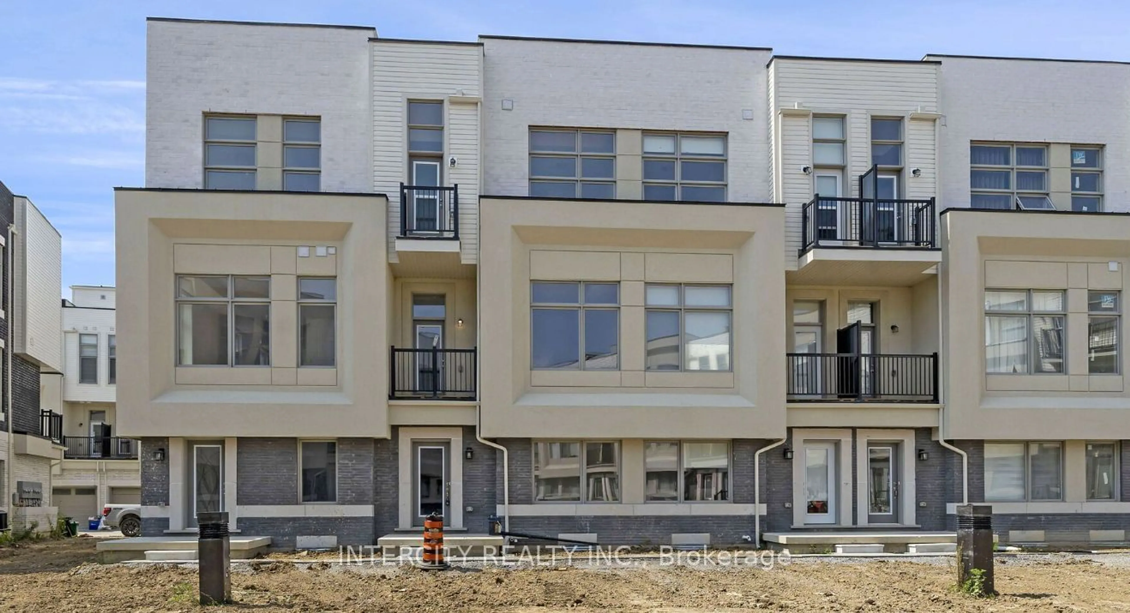 A pic from exterior of the house or condo, the front or back of building for 23 Alan Francis Lane, Markham Ontario L6C 3B5