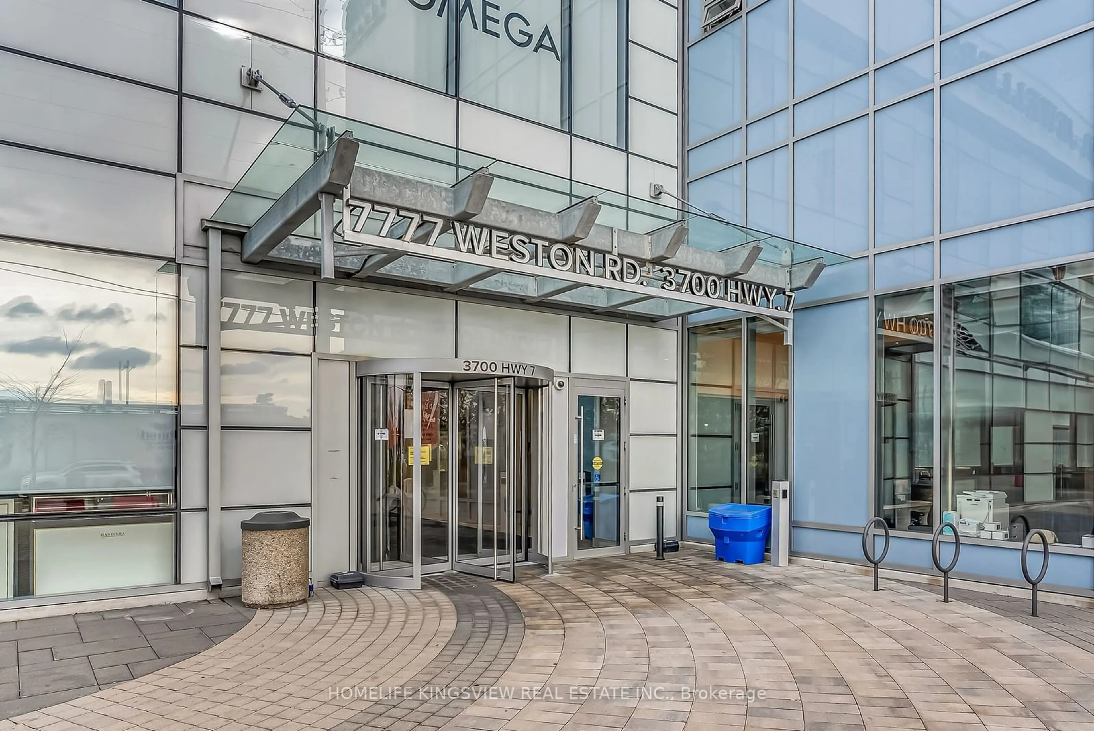 Indoor foyer for 3700 hwy 7 #1802, Vaughan Ontario L4L 0G8