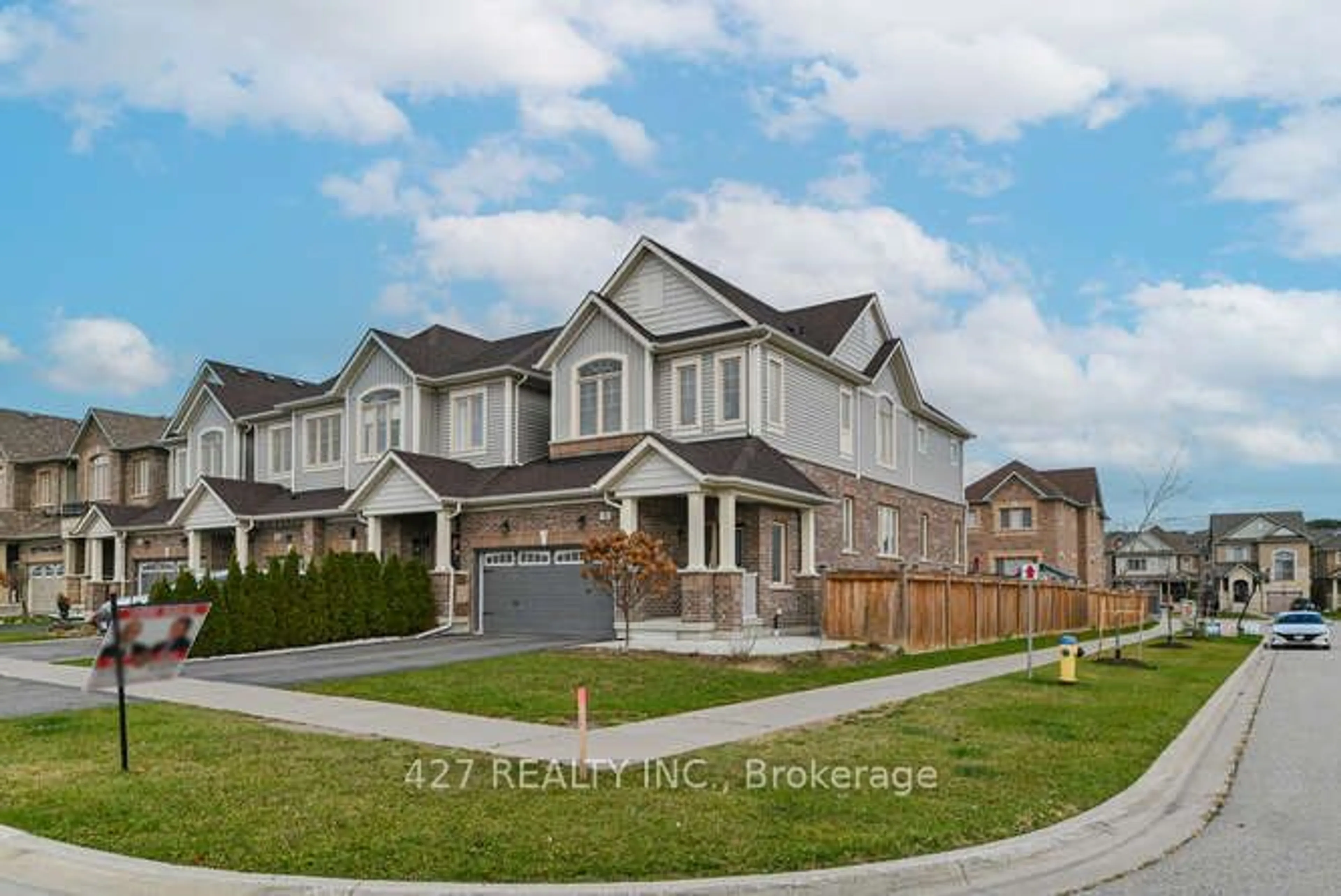 Frontside or backside of a home, the street view for 99 Gallagher Cres, New Tecumseth Ontario L9R 0P1