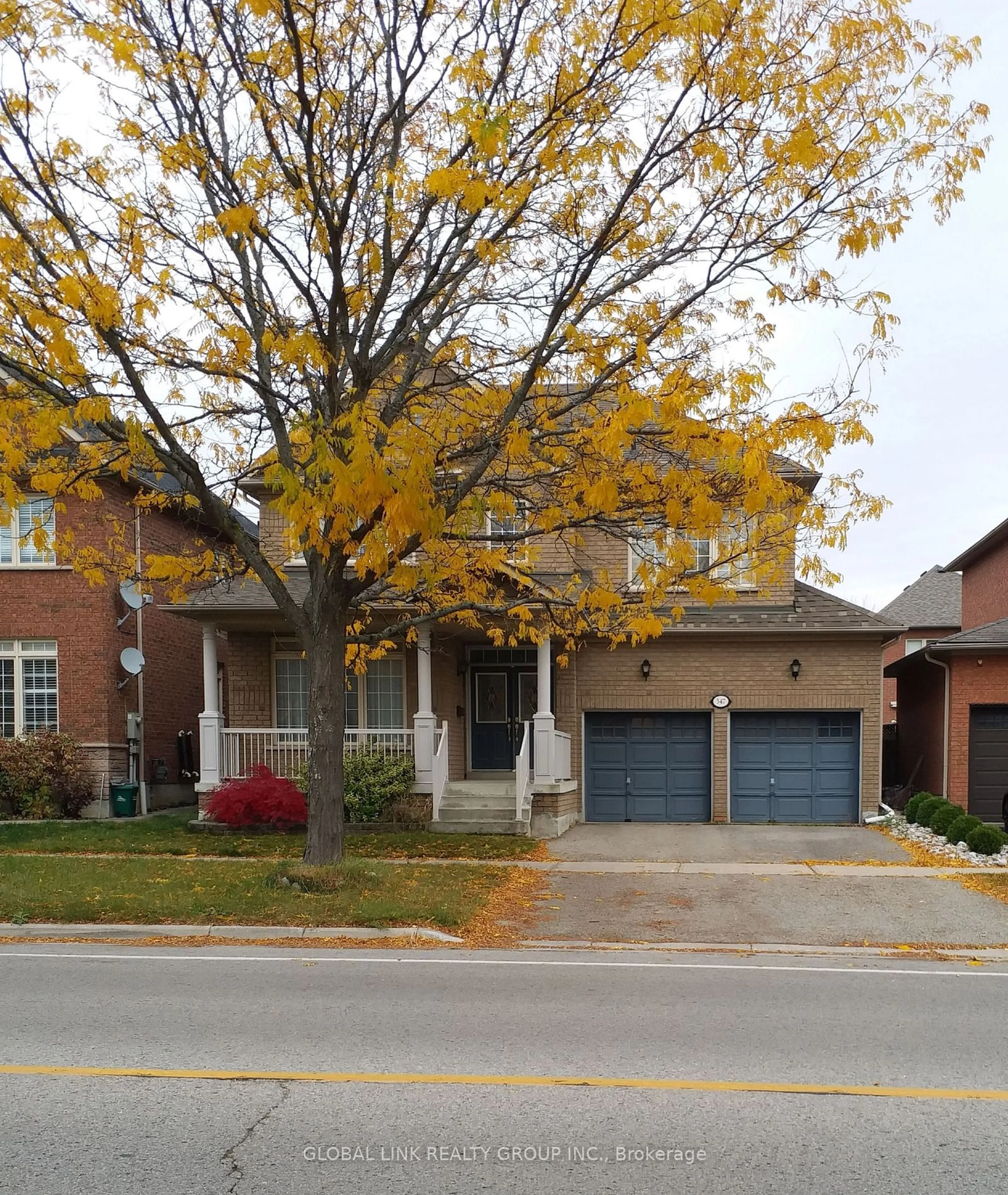 Home with brick exterior material for 347 Shirley Dr, Richmond Hill Ontario L4S 2N4