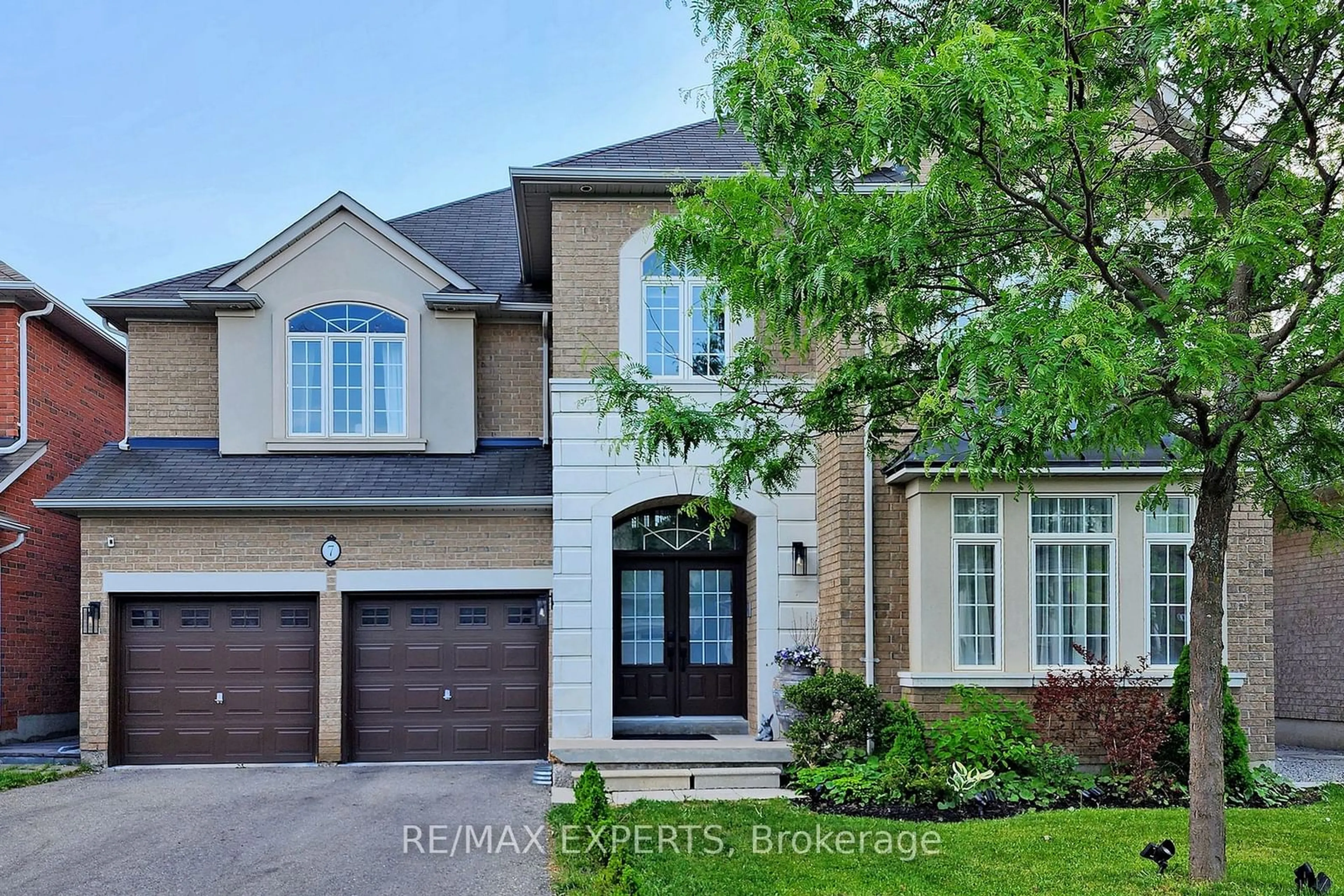 Home with brick exterior material for 7 Josephine Rd, Vaughan Ontario L4H 0M4