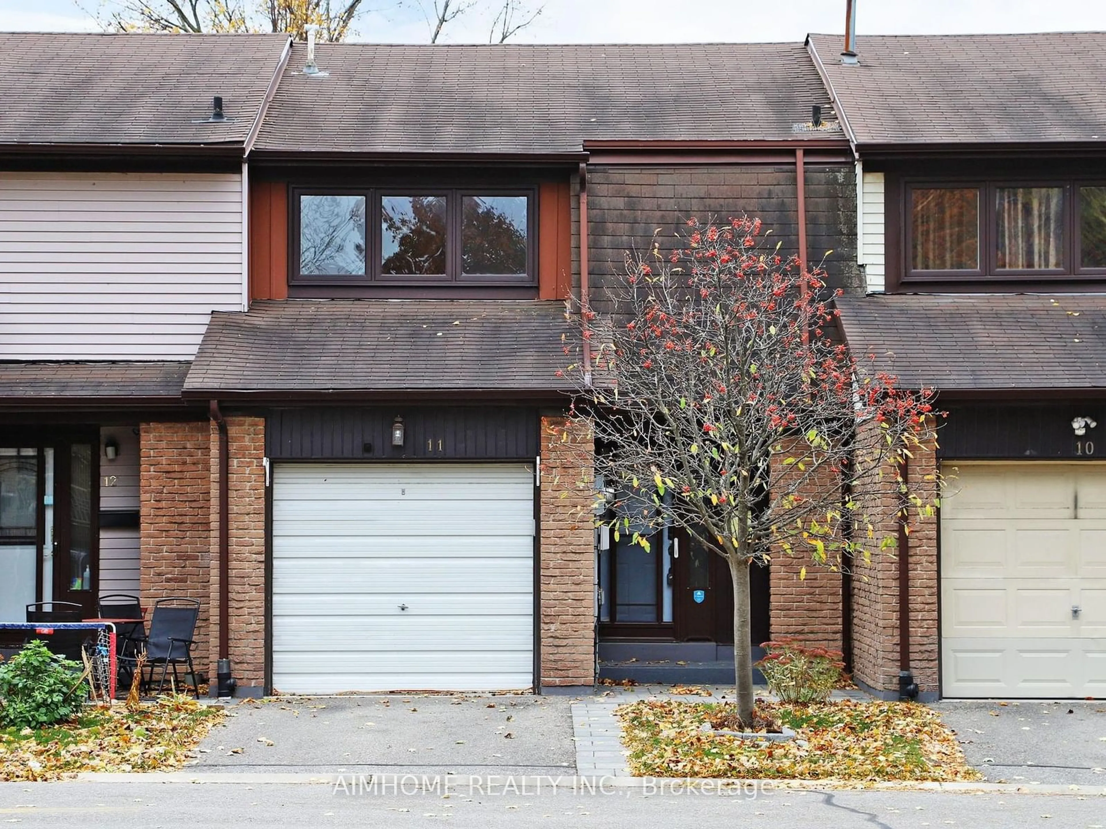 Home with brick exterior material for 85 Baif Blvd #11, Richmond Hill Ontario L4C 5E2