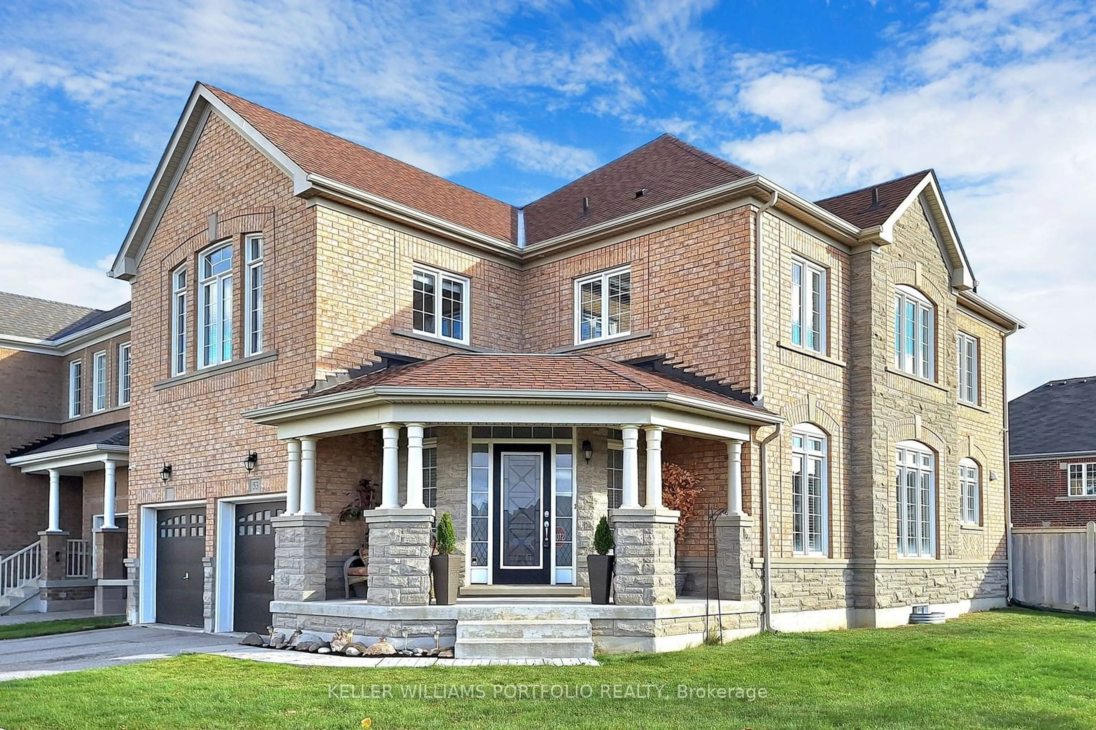 Home with brick exterior material for 53 Wandering Glider Tr, Bradford West Gwillimbury Ontario L3Z 2A5