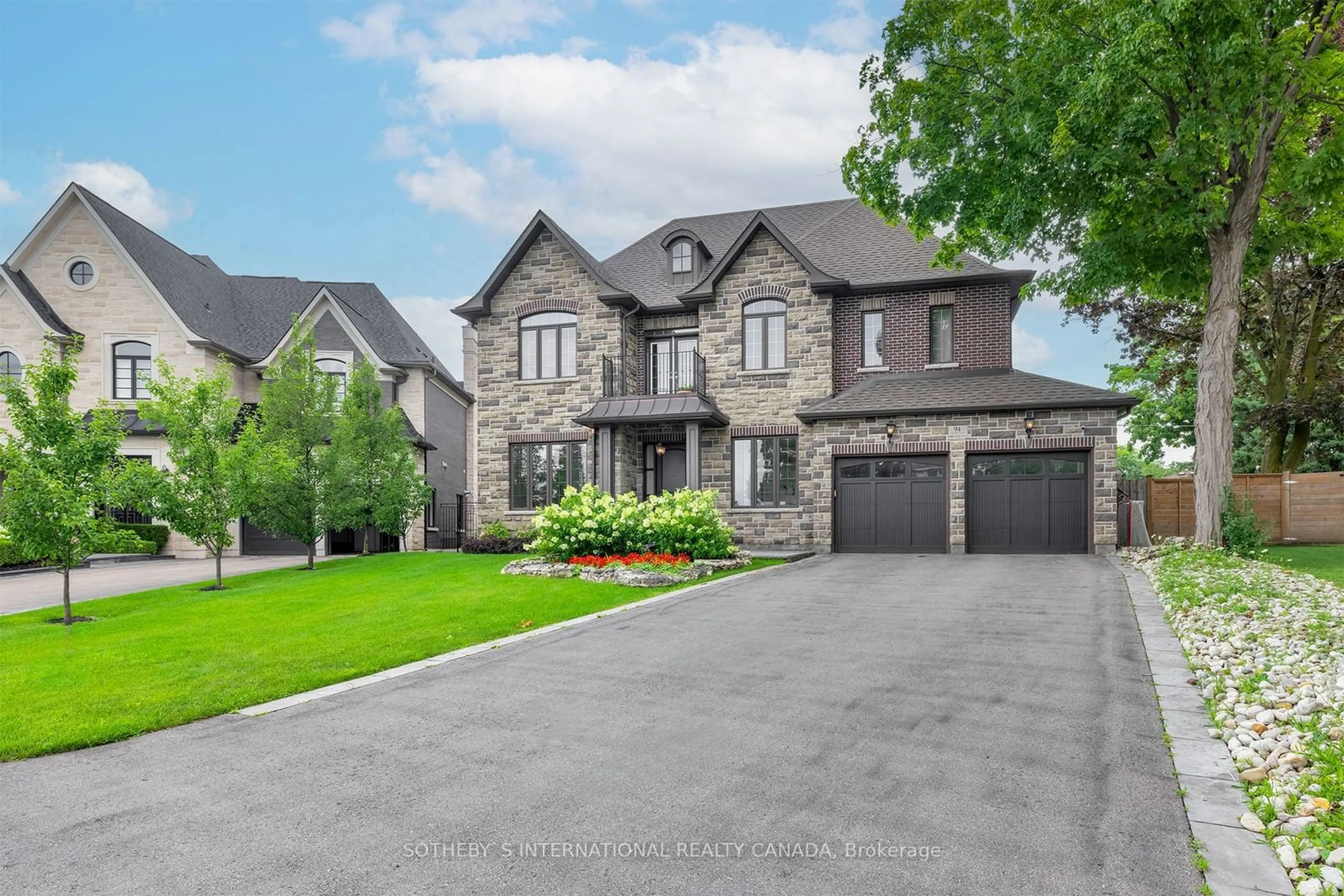 Frontside or backside of a home, the street view for 94 Donhill Cres, Vaughan Ontario L0J 1C0