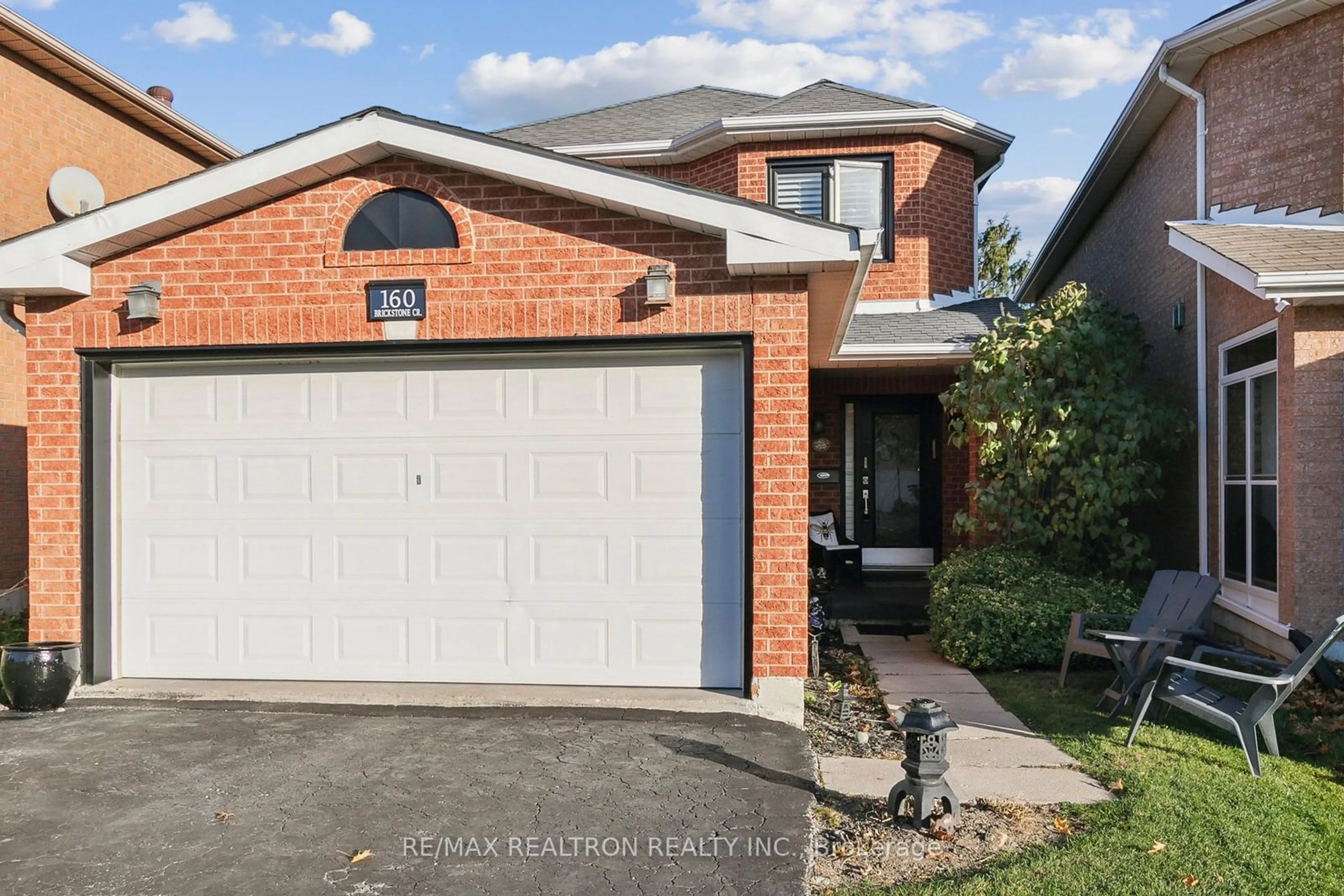 Frontside or backside of a home, cottage for 160 Brickstone Circ, Vaughan Ontario L4J 7Y2