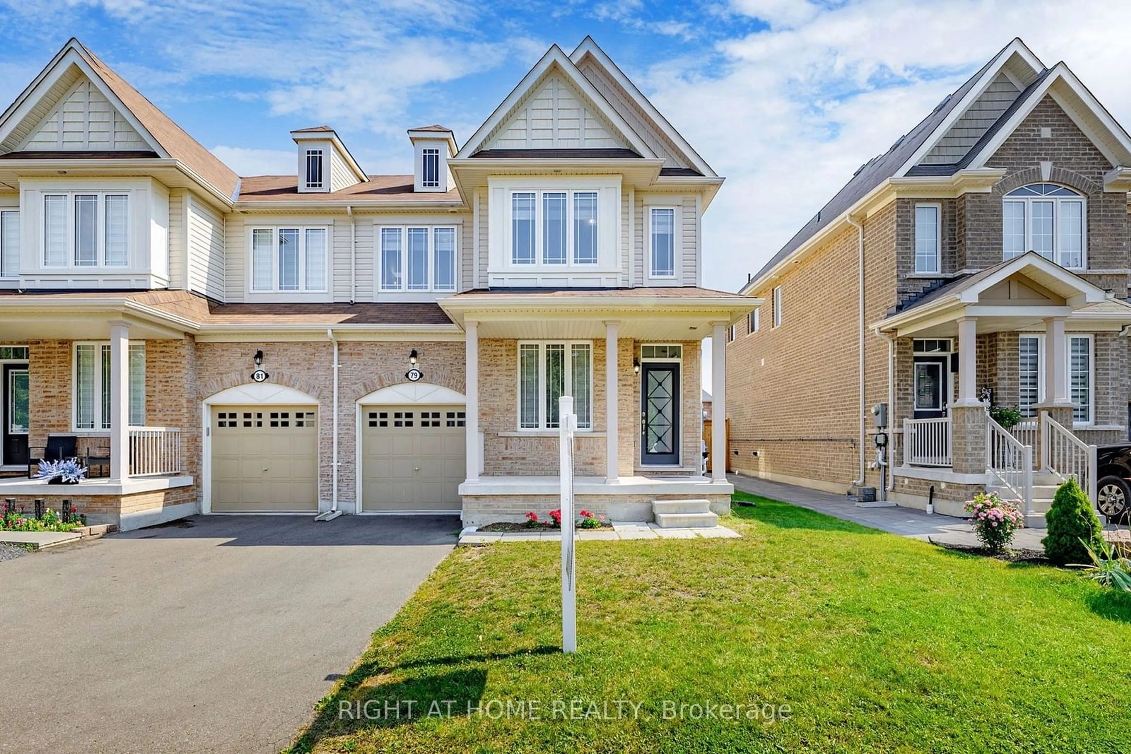 A pic from exterior of the house or condo, the street view for 79 Mccurdy Dr, New Tecumseth Ontario L0G 1W0