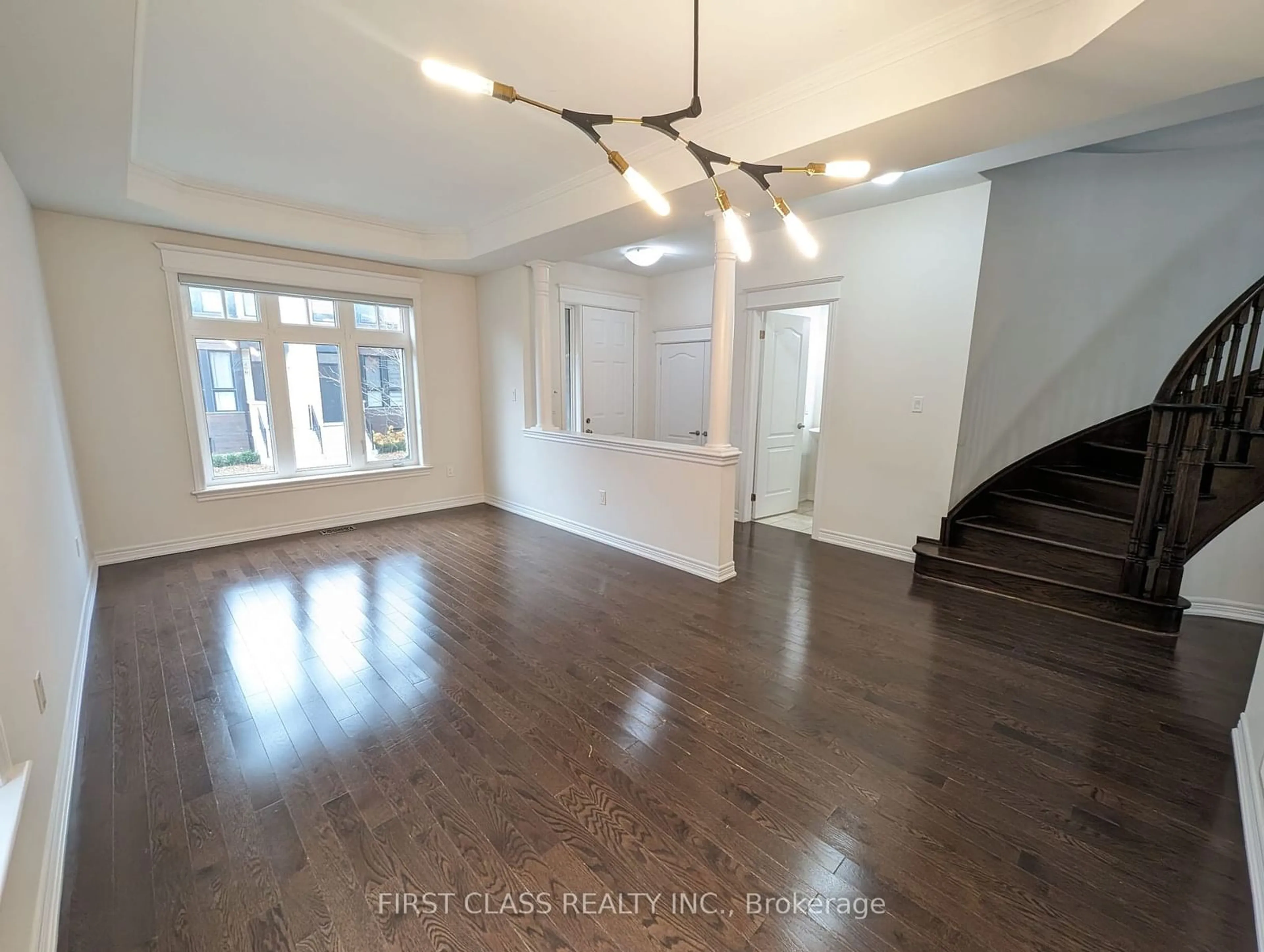 A pic of a room, wood floors for 36 Sundew Lane, Richmond Hill Ontario L4E 1C3