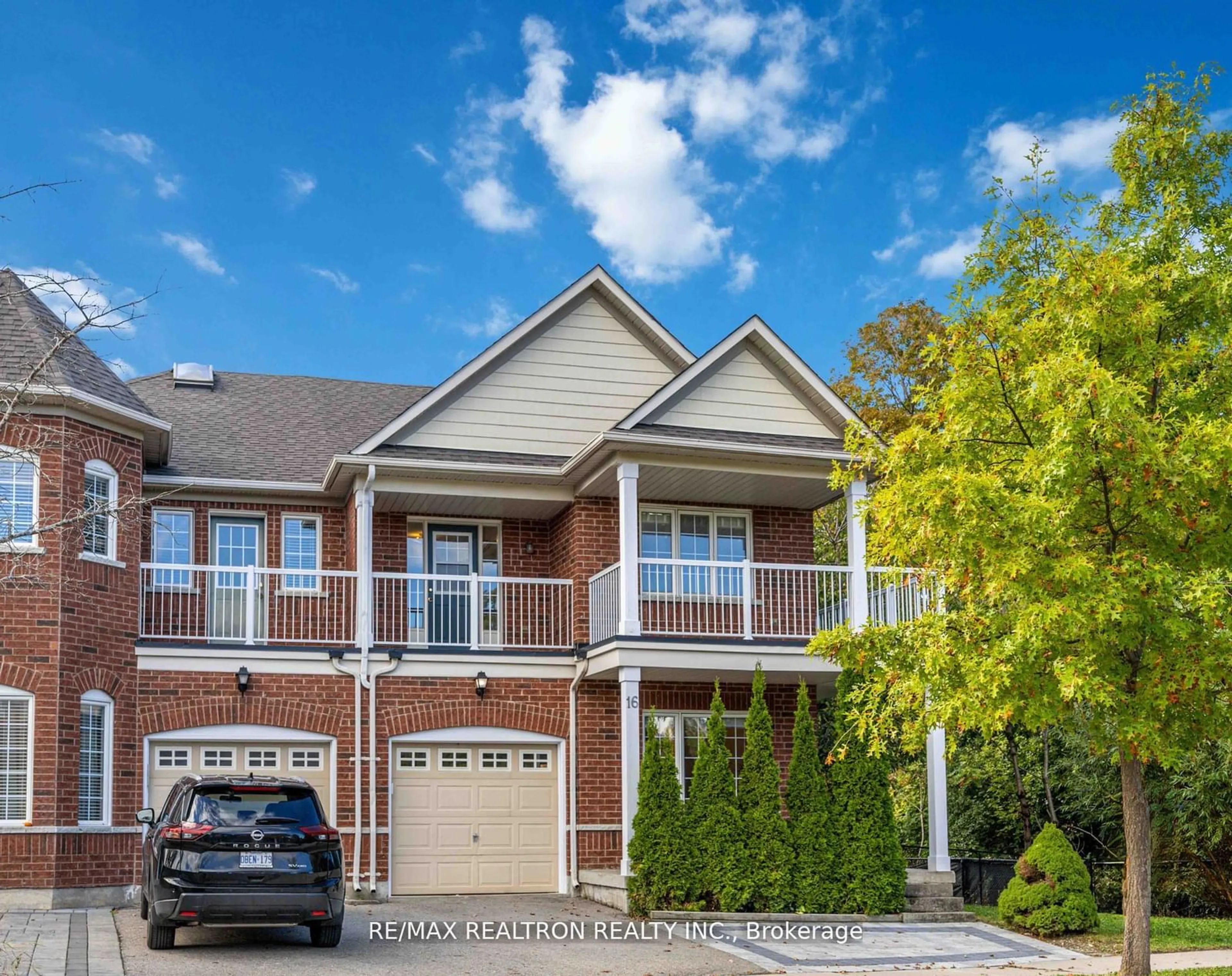 A pic from exterior of the house or condo, cottage for 16 Lebovic Dr, Richmond Hill Ontario L4E 5C6