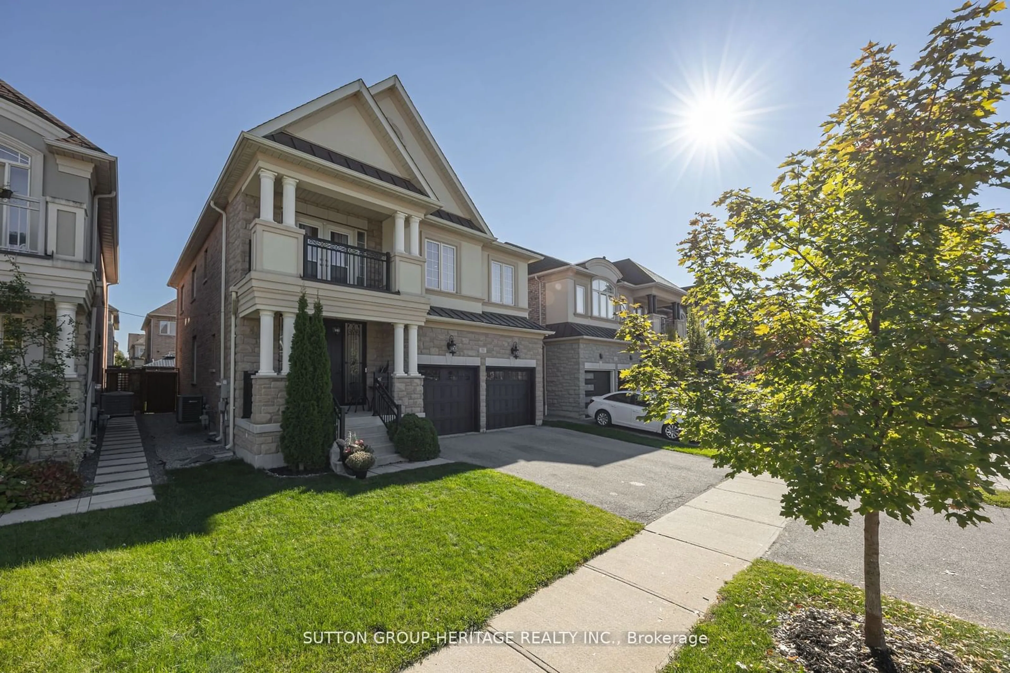 A pic from exterior of the house or condo, the street view for 51 Antorisa Ave, Vaughan Ontario L4H 3S3