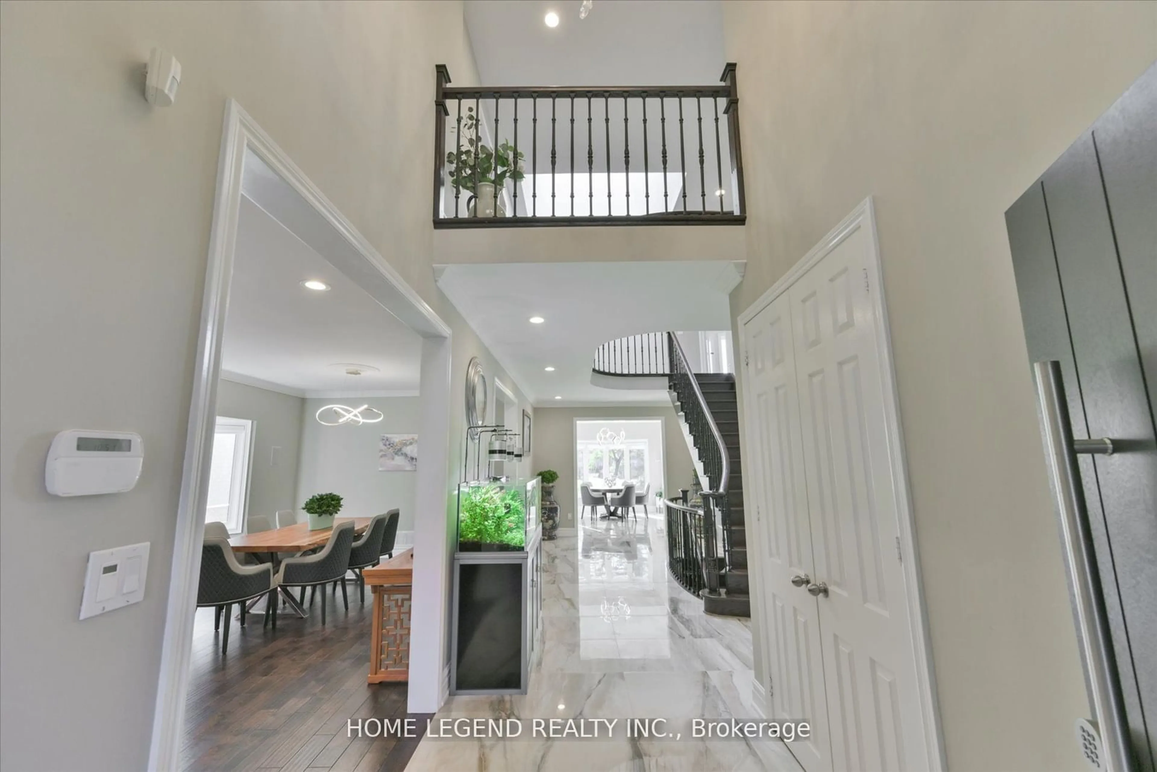 Indoor entryway, wood floors for 25 Vandermeer Dr, Markham Ontario L6C 2L2