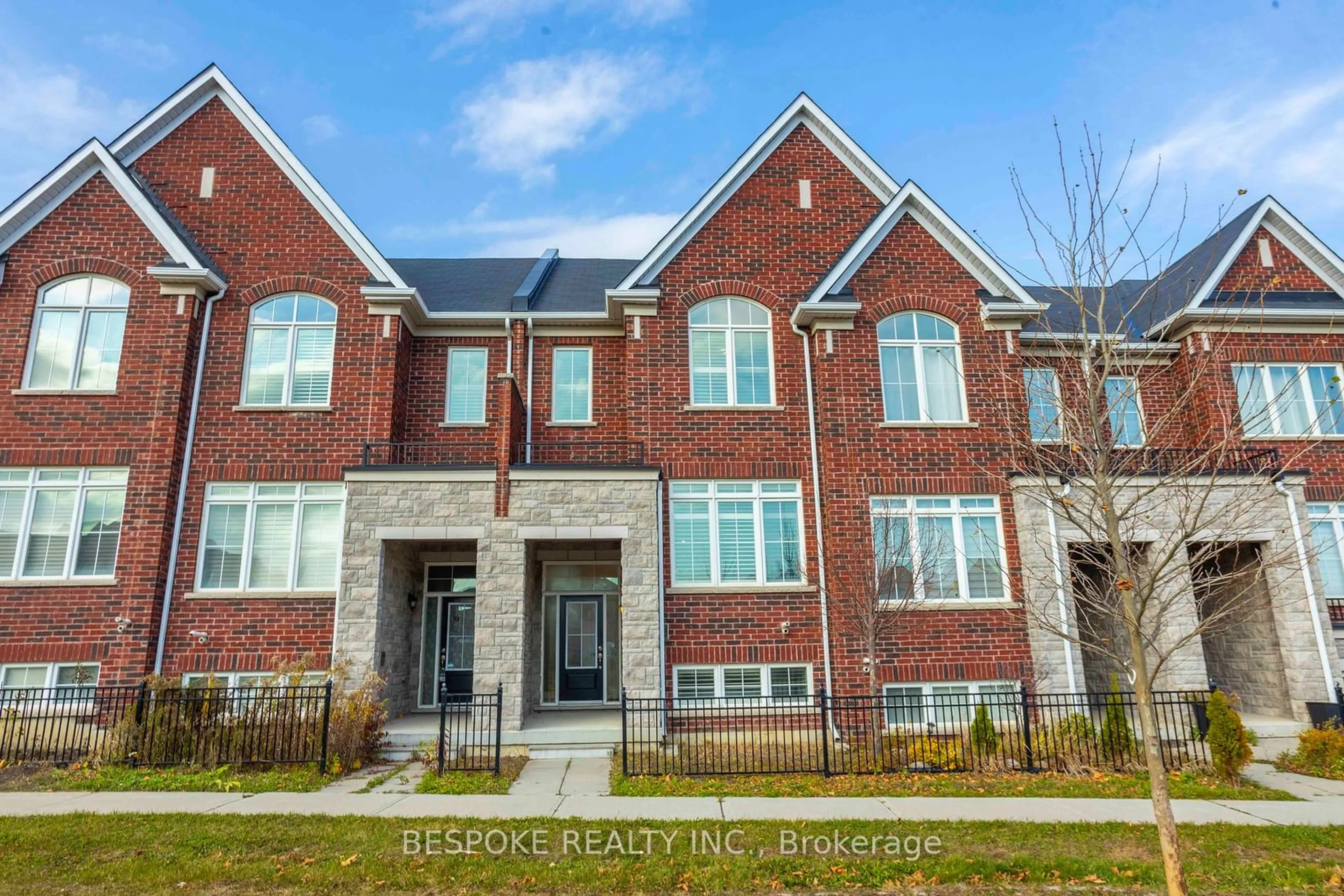 Home with brick exterior material for 55 Sharbot Lane, Markham Ontario L6E 0S7