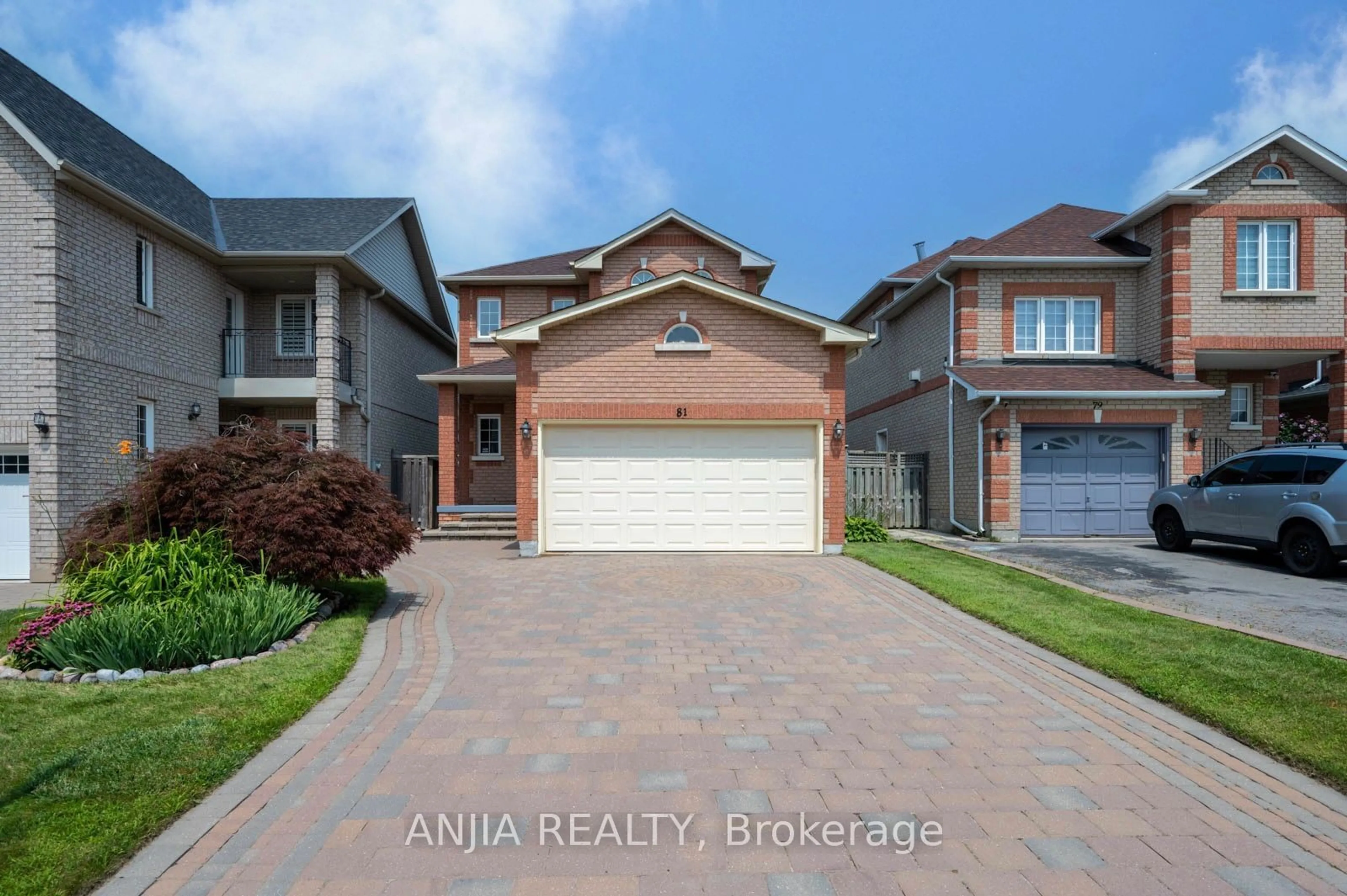 Frontside or backside of a home, the street view for 81 Eastpine Dr, Markham Ontario L3R 4T2