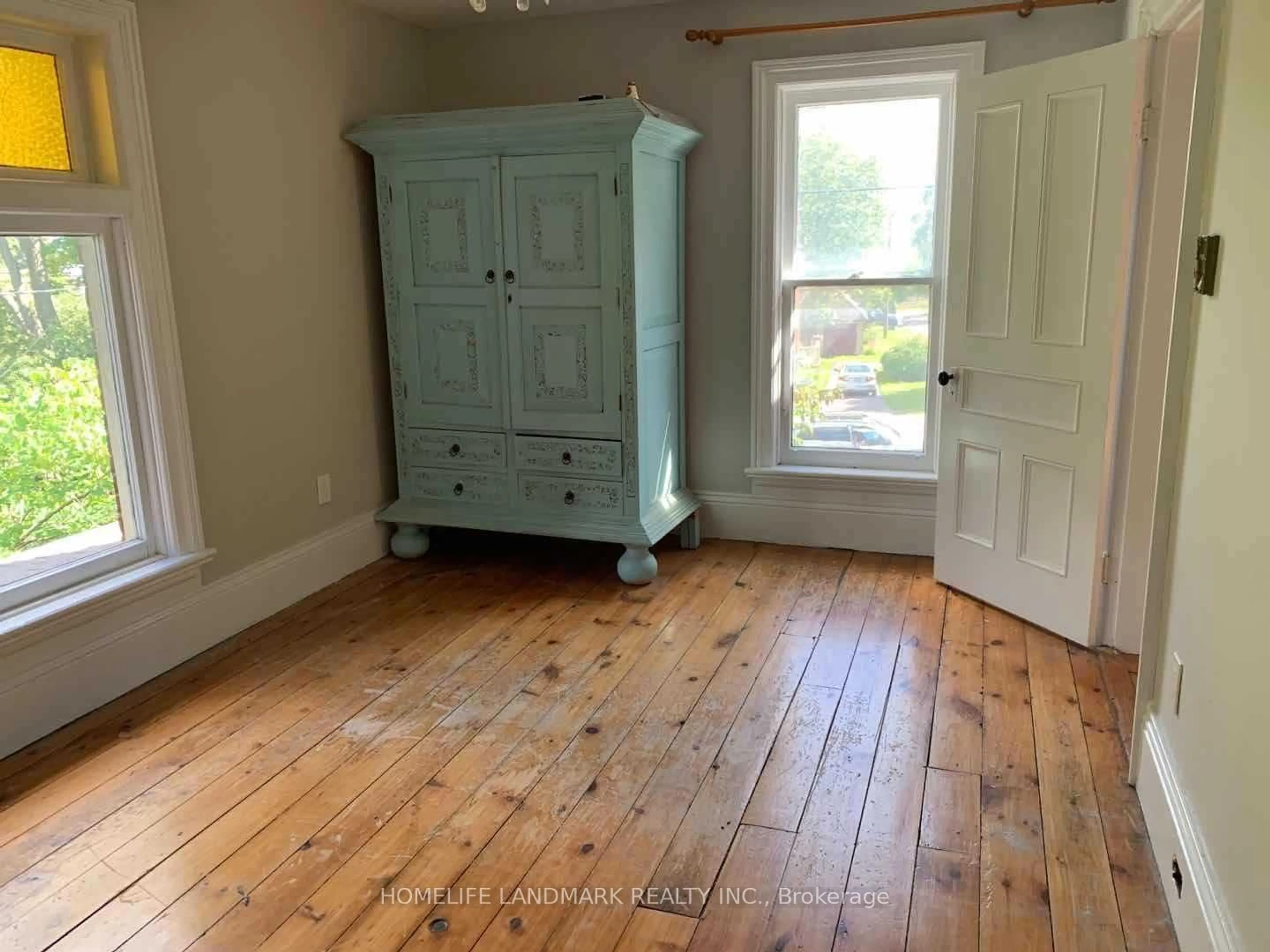 A pic of a room, wood floors for 220 Gormley Rd, Richmond Hill Ontario L4E 1A2