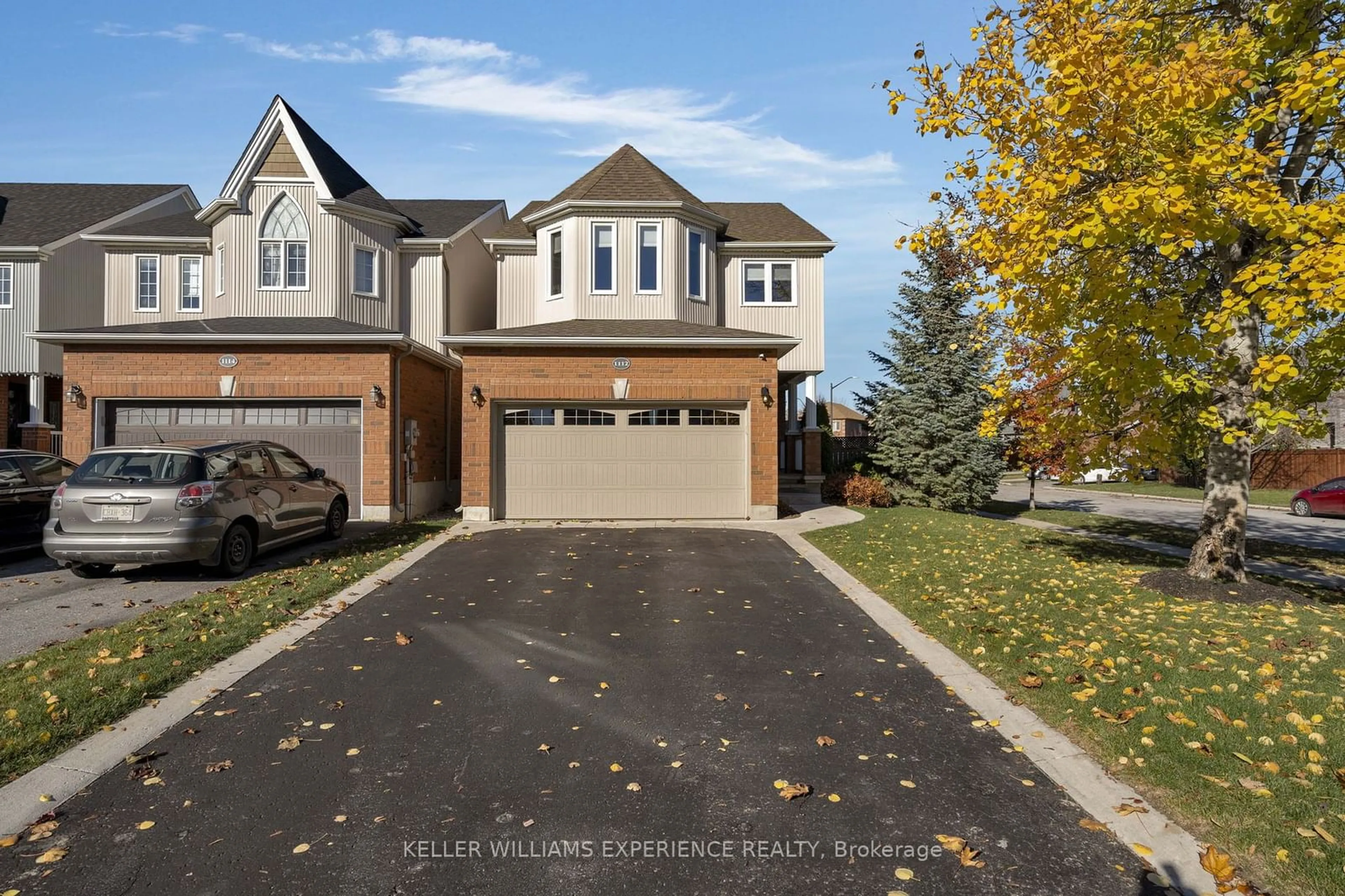 A pic from exterior of the house or condo, the street view for 1112 Kell St, Innisfil Ontario L9S 4W4