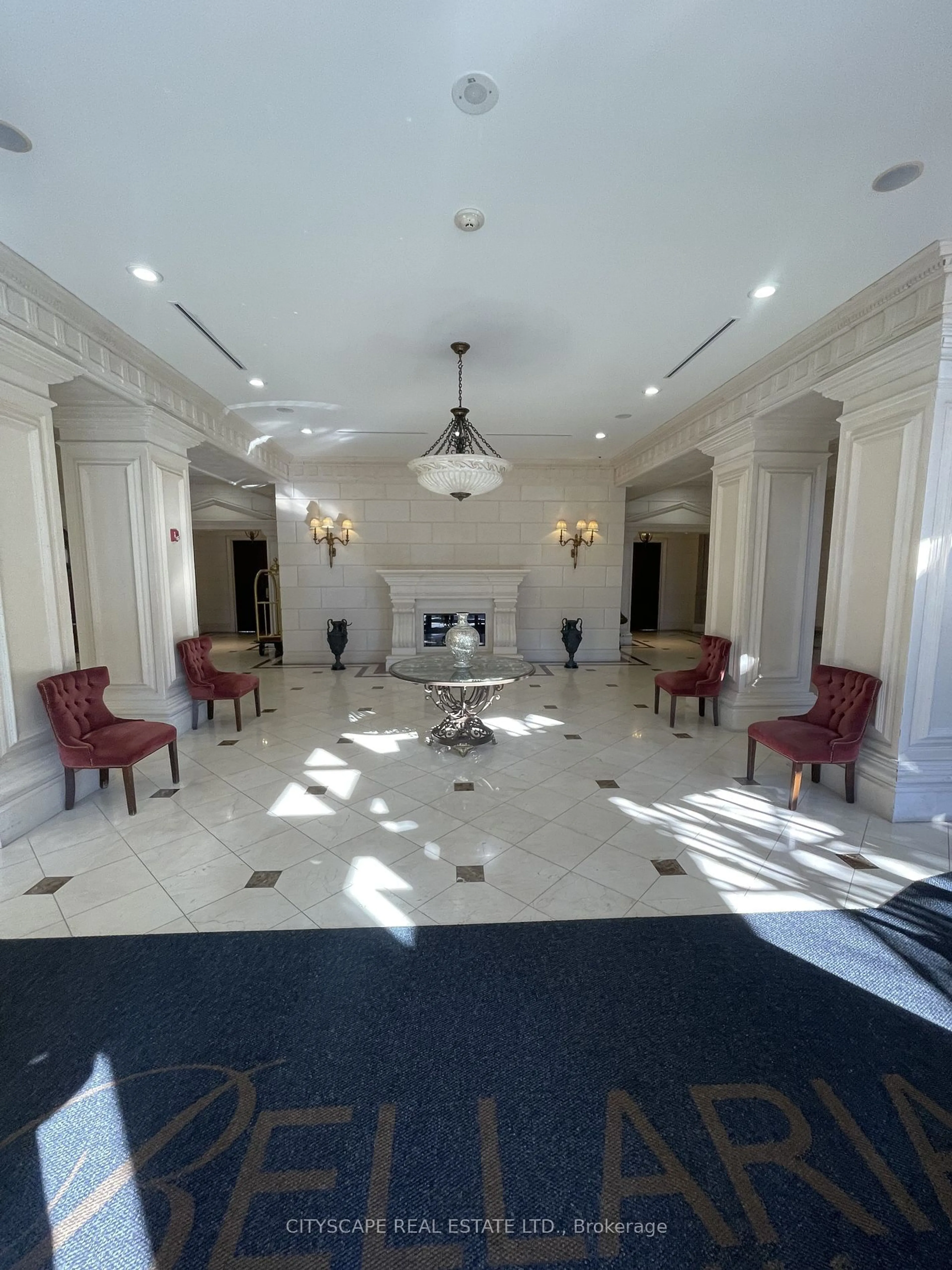 Indoor lobby, unknown floor for 9225 Jane St #1505, Vaughan Ontario L6A 0J7