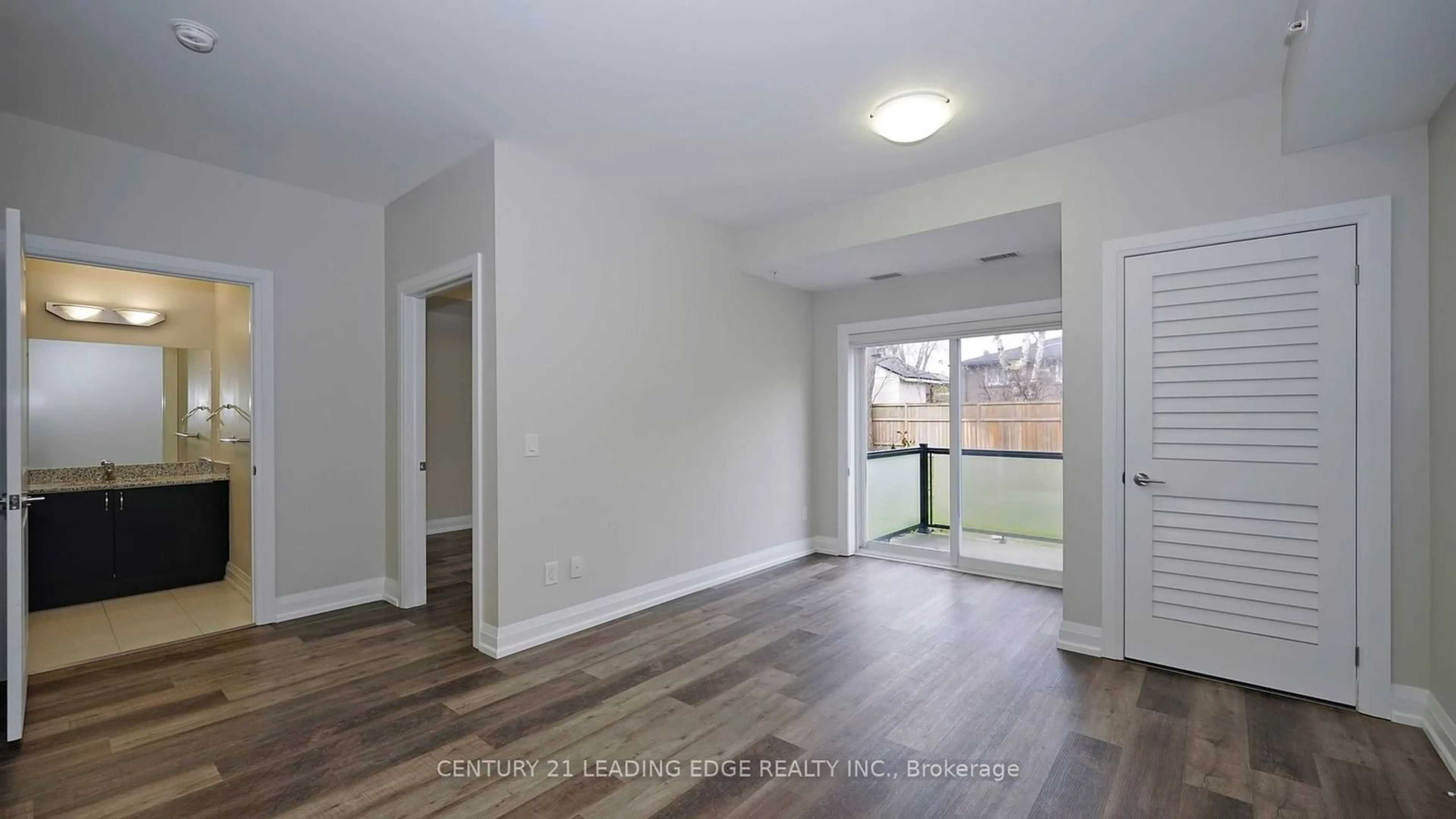 A pic of a room, wood floors for 481 Rupert Ave #2123, Whitchurch-Stouffville Ontario L4A 1Y7