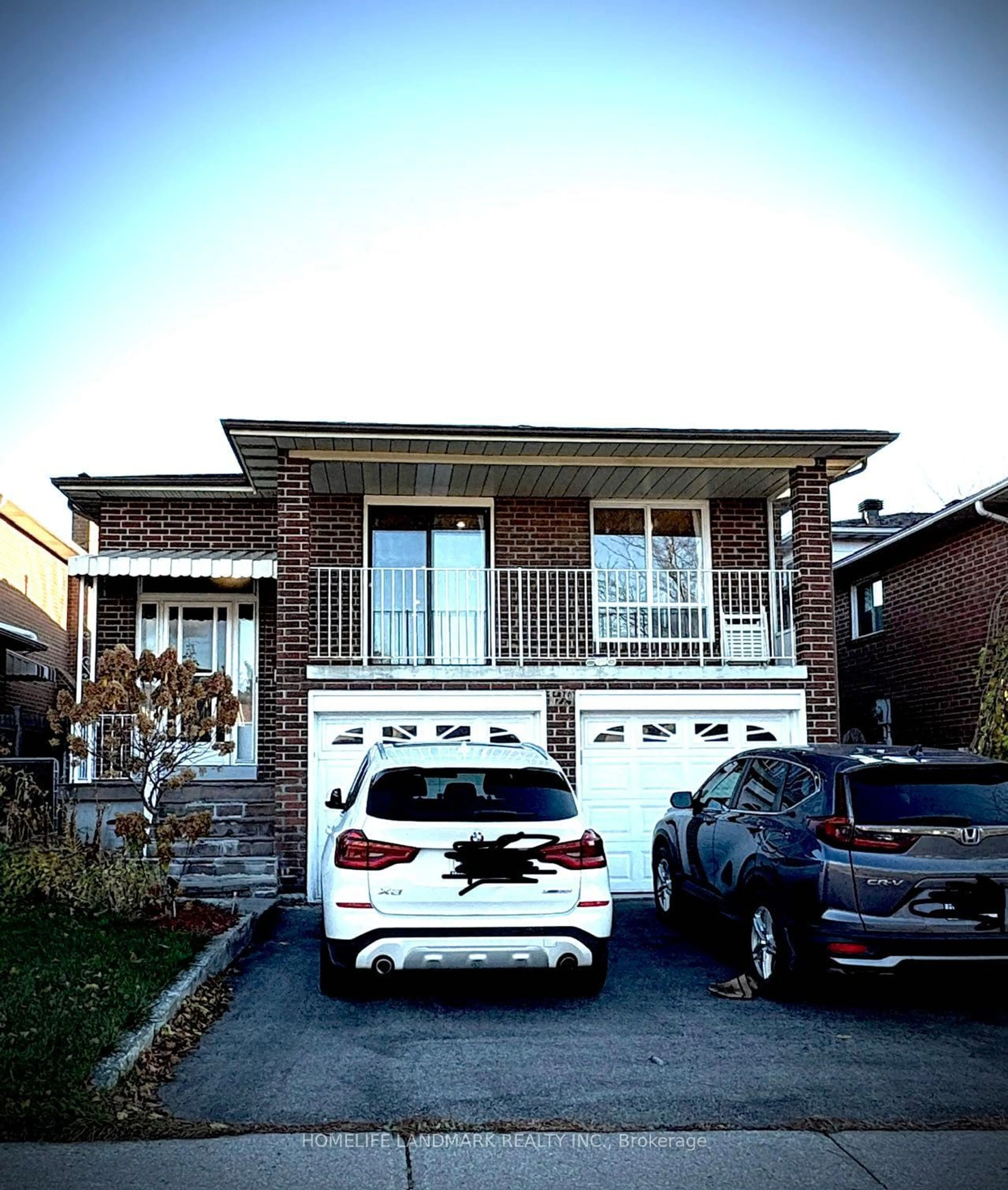 Frontside or backside of a home, the street view for 129 GLEN SHIELDS Ave, Vaughan Ontario L4K 1S9