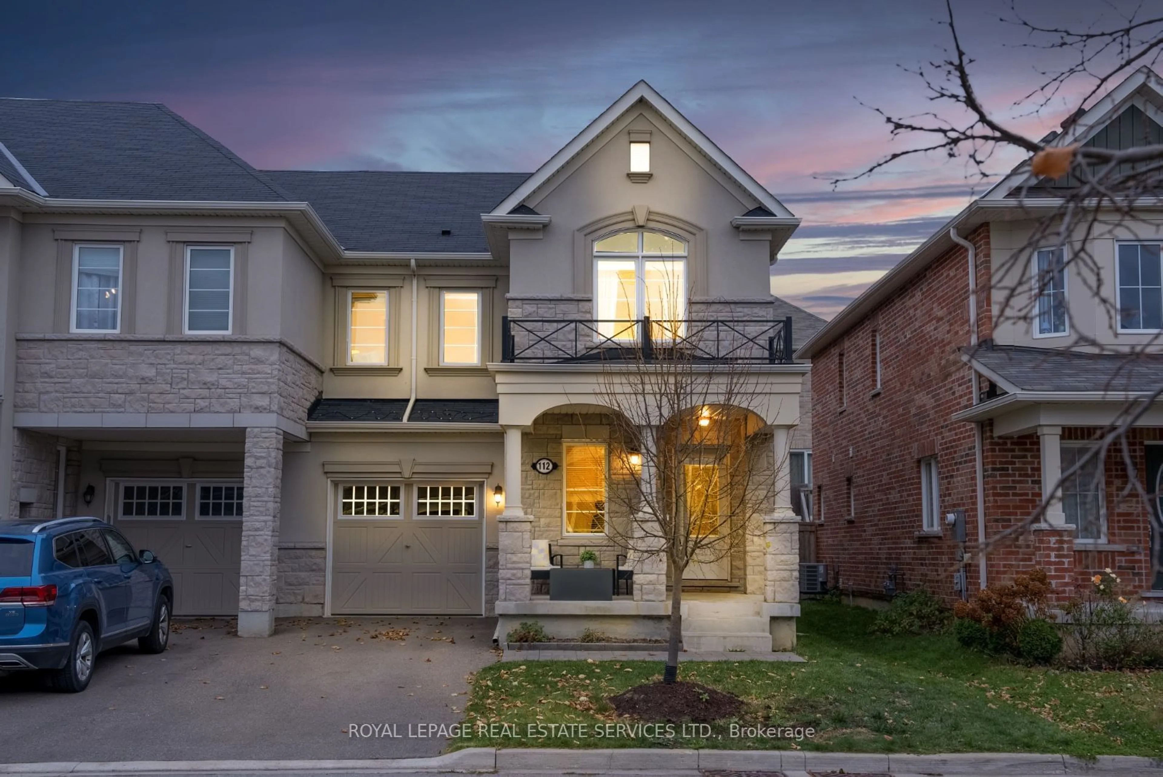 Home with brick exterior material for 112 Hutt Cres, Aurora Ontario L4G 0M7