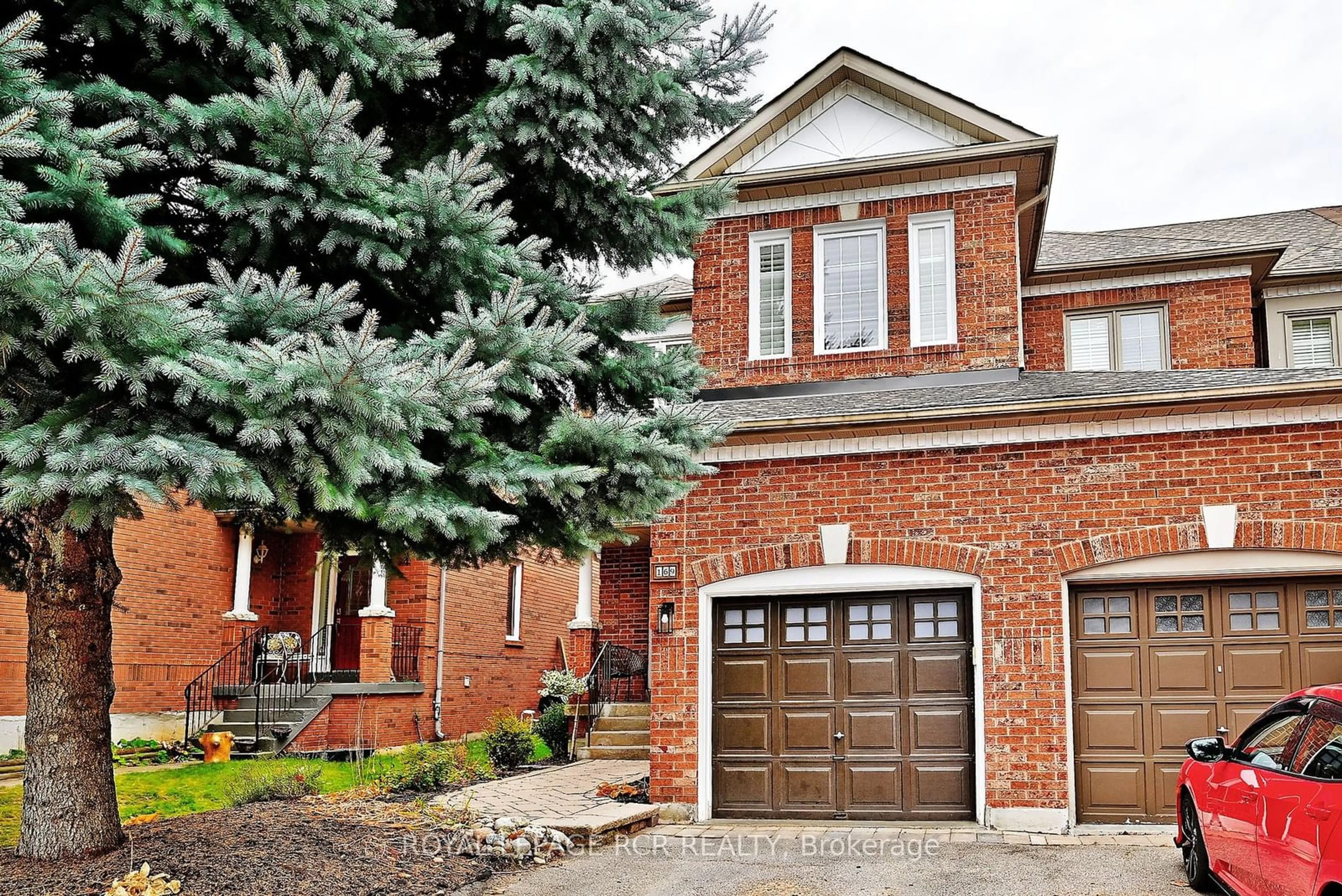 Home with brick exterior material for 169 Denise Circ, Newmarket Ontario L3X 2K1