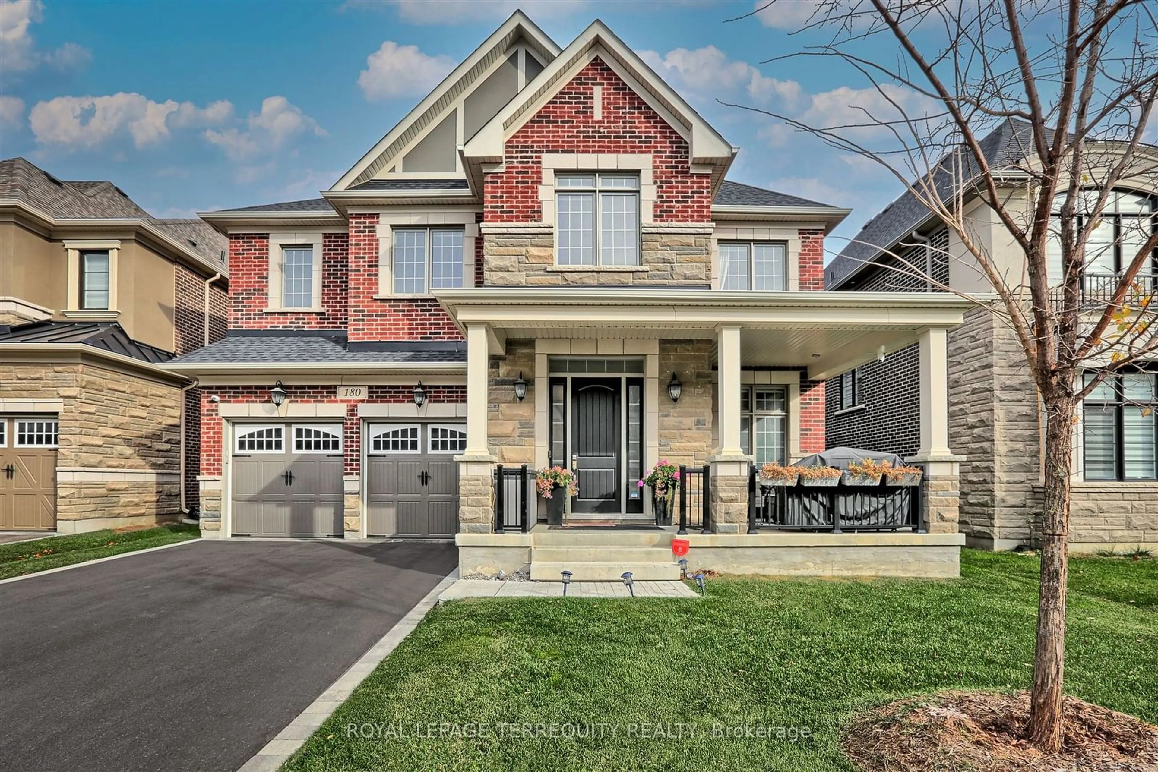 Home with brick exterior material for 180 Klein Mills Rd, Vaughan Ontario L4H 4W4