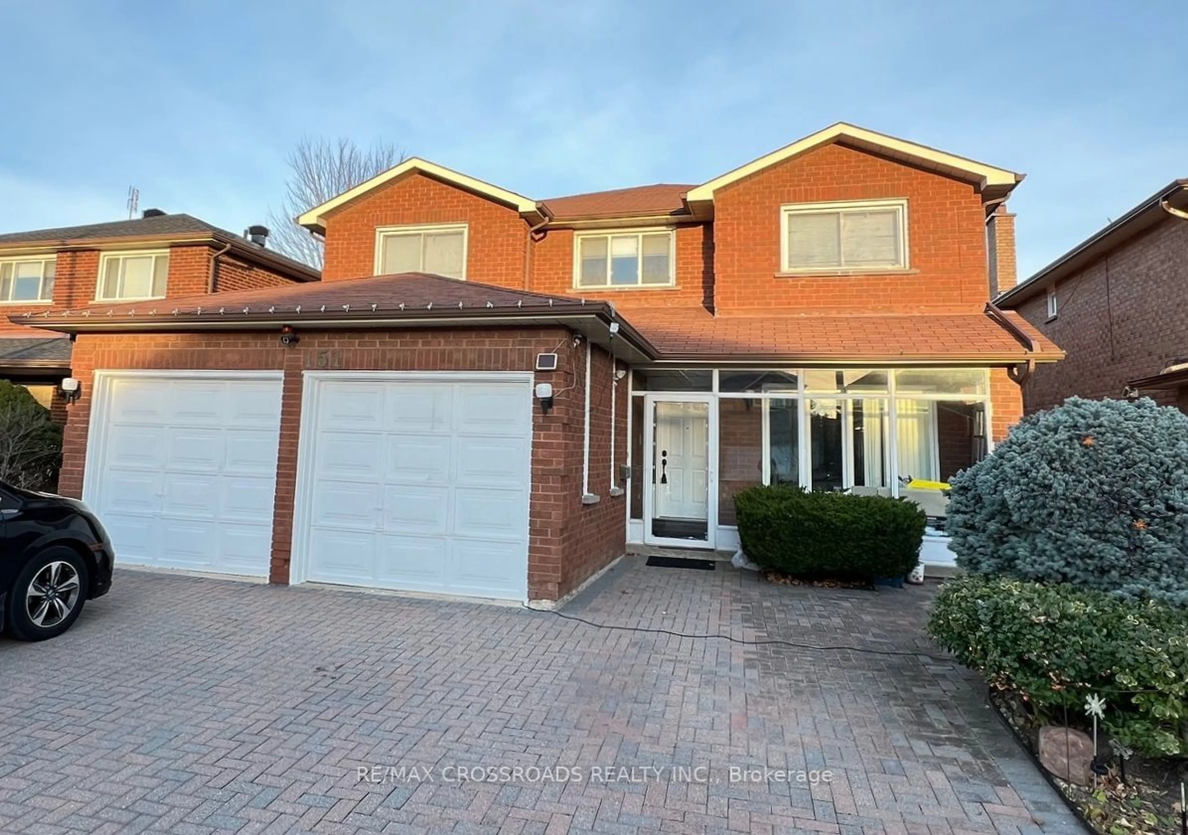 Home with brick exterior material for 151 Valleymede Dr, Richmond Hill Ontario L4B 1X5