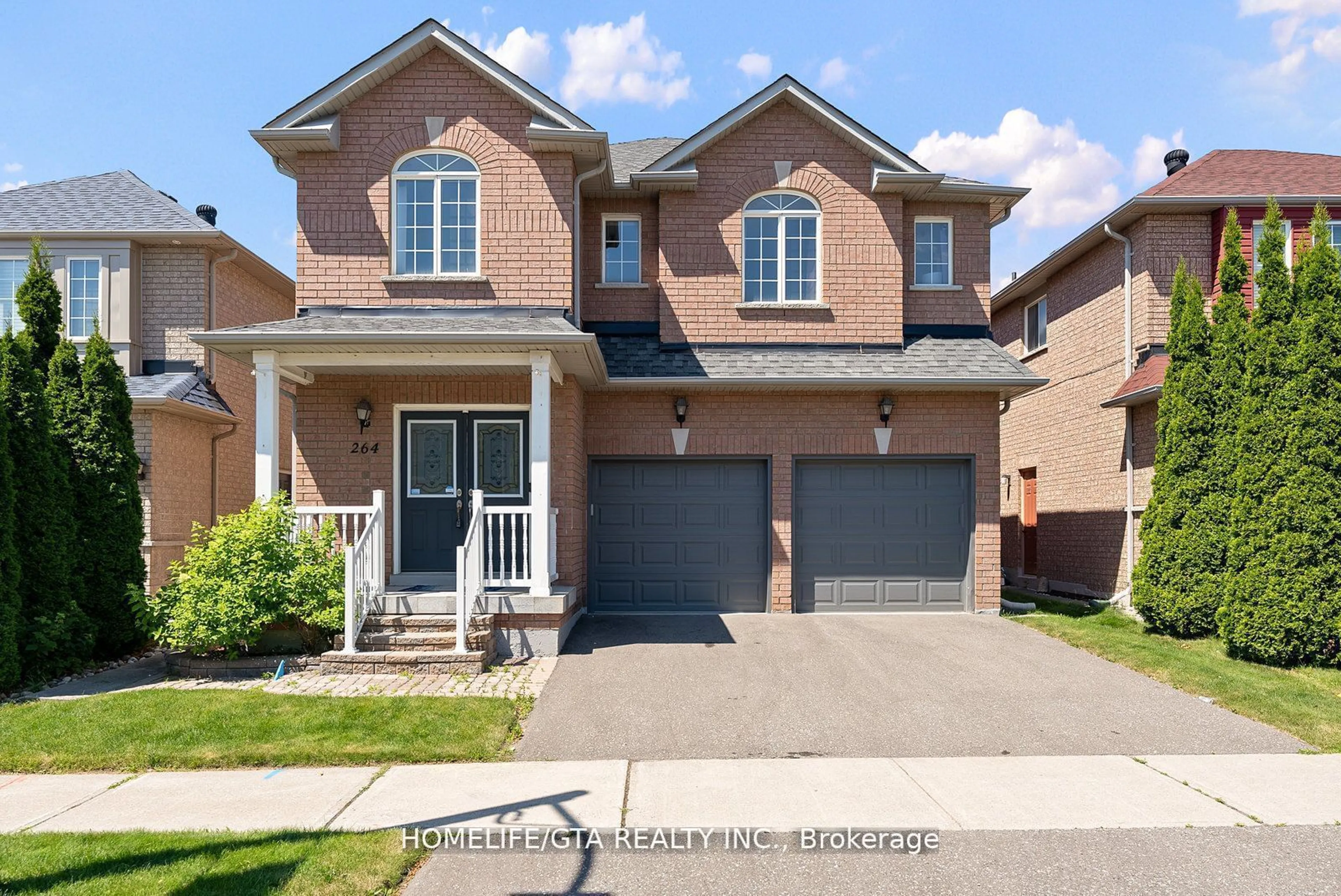 Frontside or backside of a home, the street view for 264 Stonebridge Dr, Markham Ontario L6C 2X5