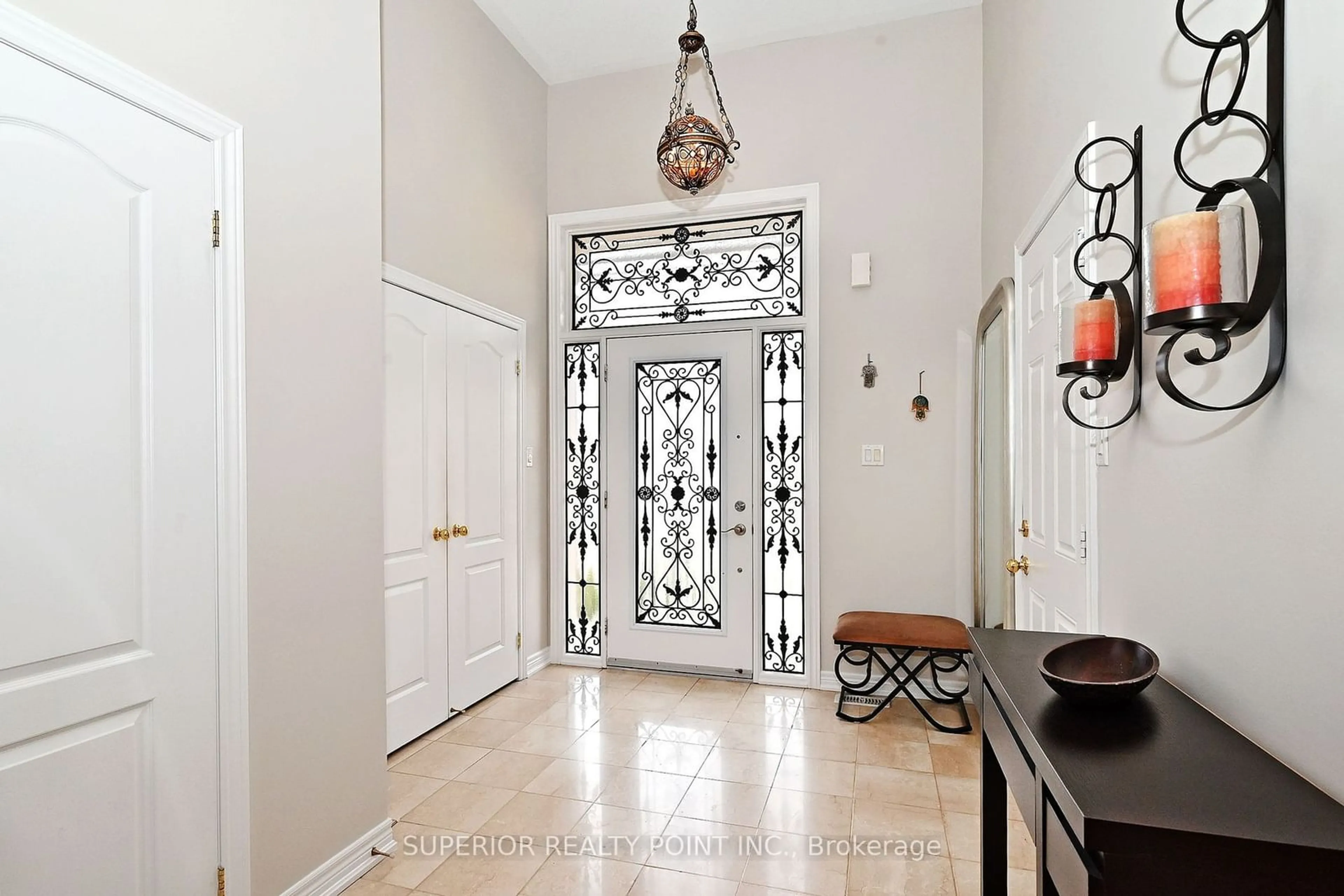 Indoor entryway, wood floors for 209 Queen Filomena Ave, Vaughan Ontario L6A 0H7