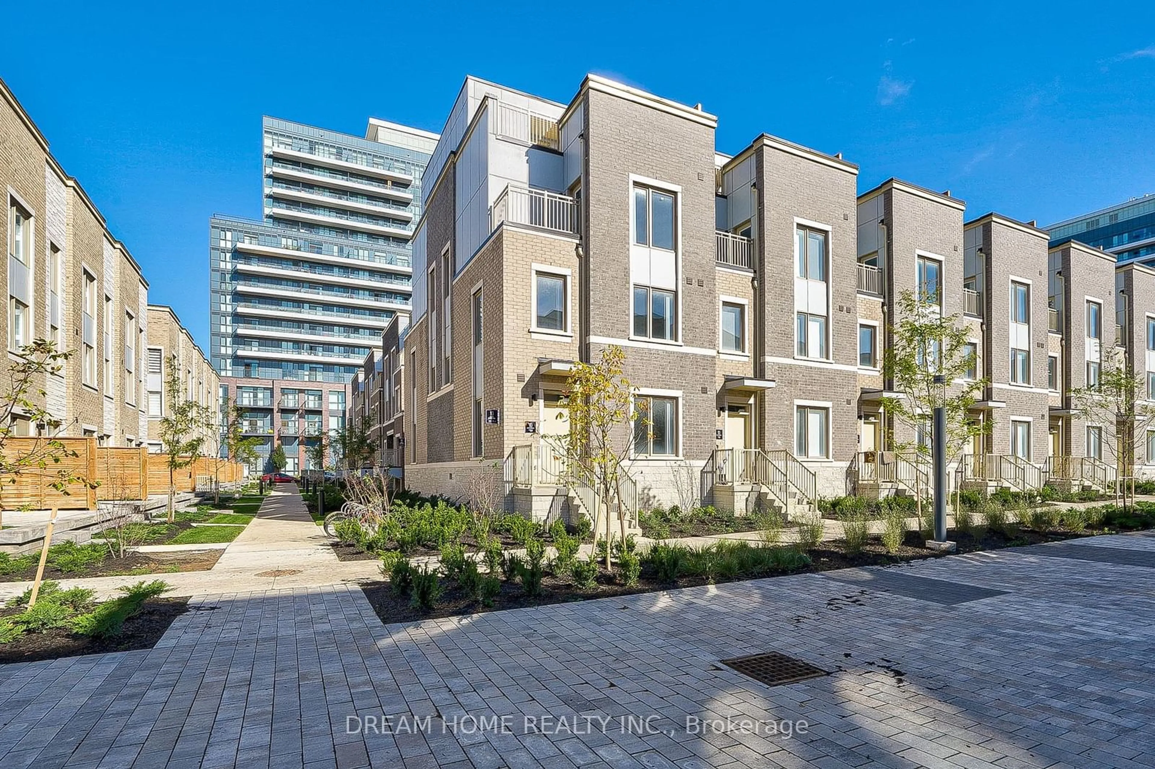 A pic from exterior of the house or condo, the front or back of building for 10 Almond Blossom Mews #TH104, Vaughan Ontario L4K 5Z8