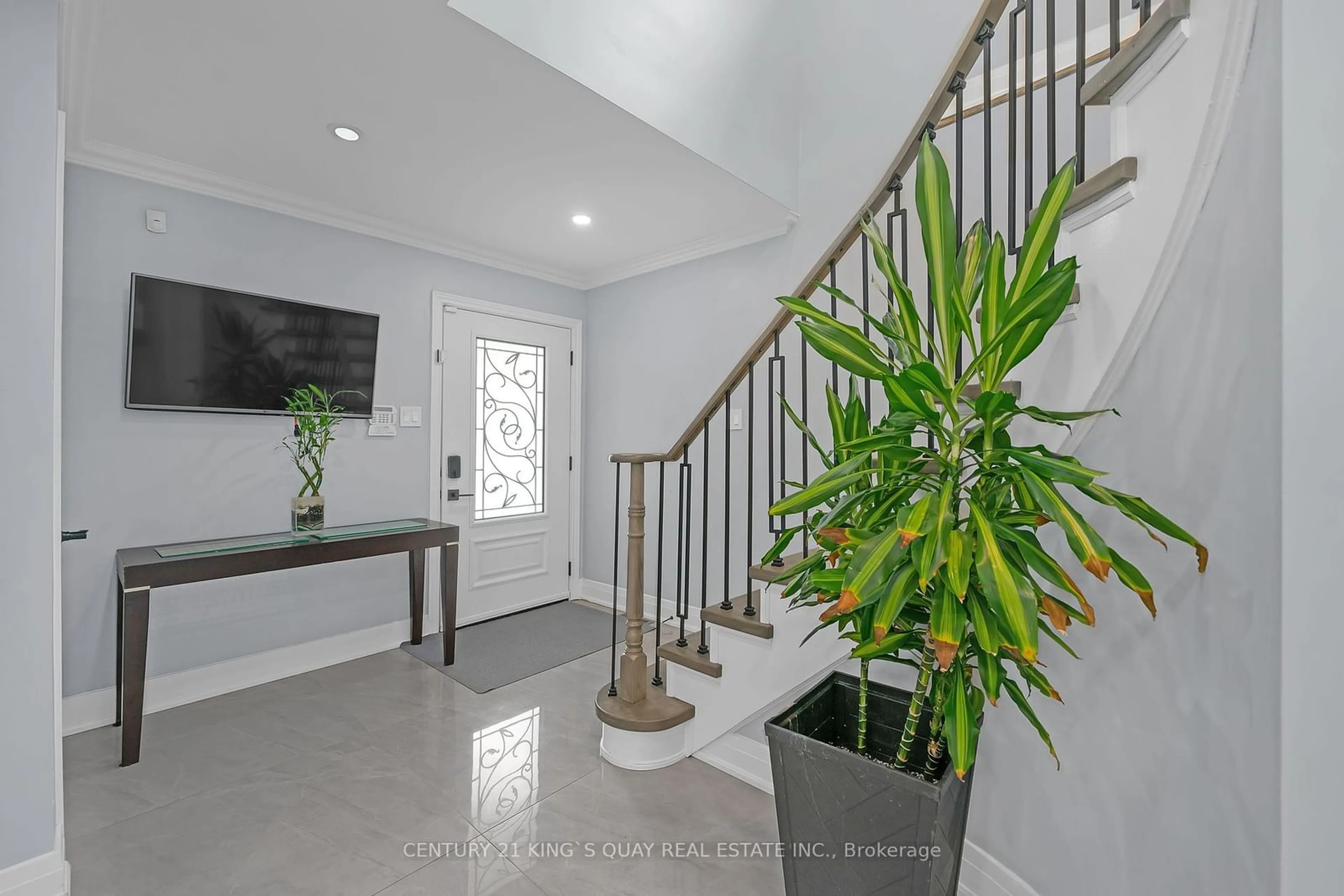 Indoor entryway, wood floors for 54 Mary Pearson Dr, Markham Ontario L3S 2Y7