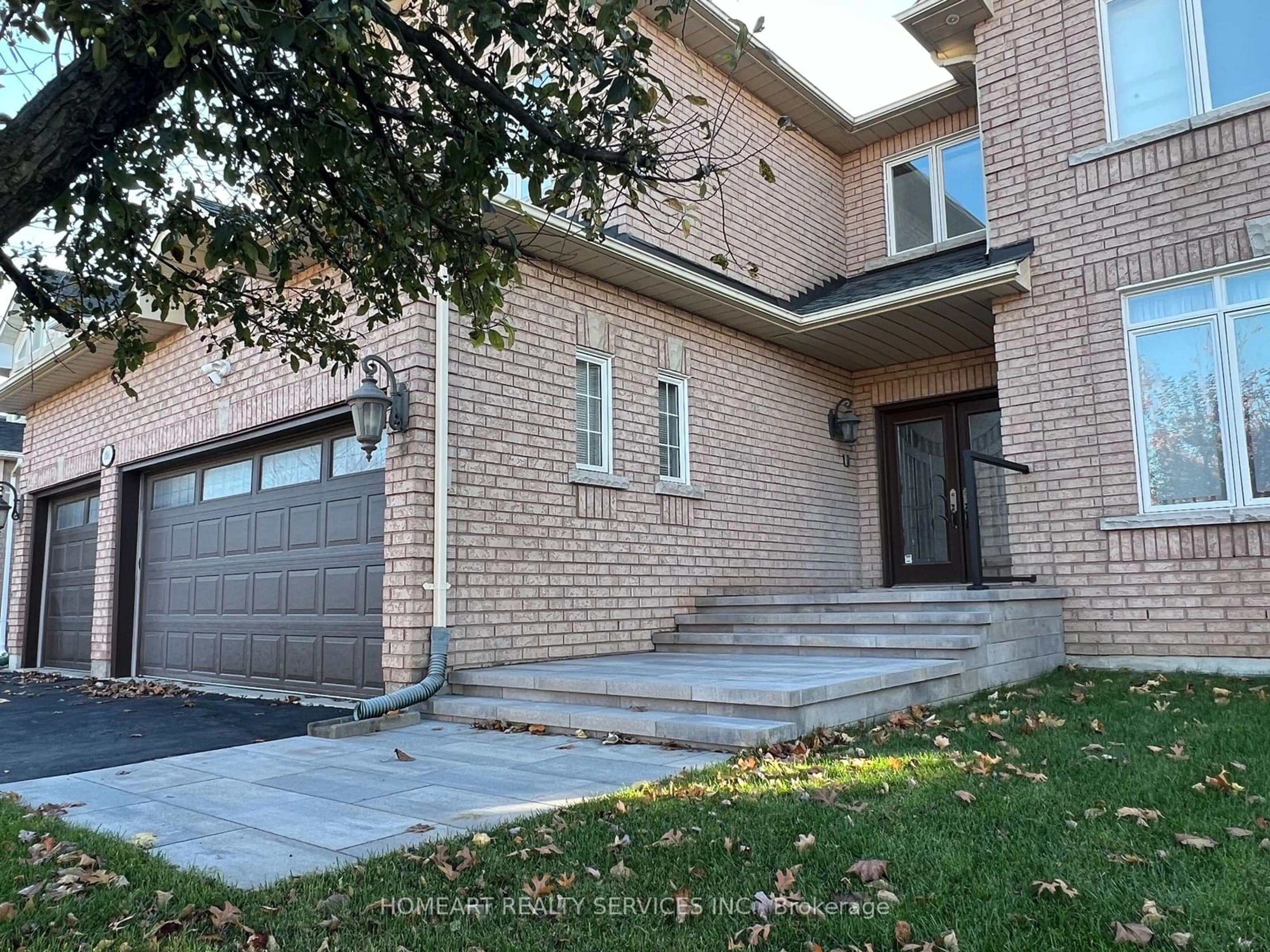 Home with brick exterior material for 186 Flamingo Rd, Vaughan Ontario L4J 8L6