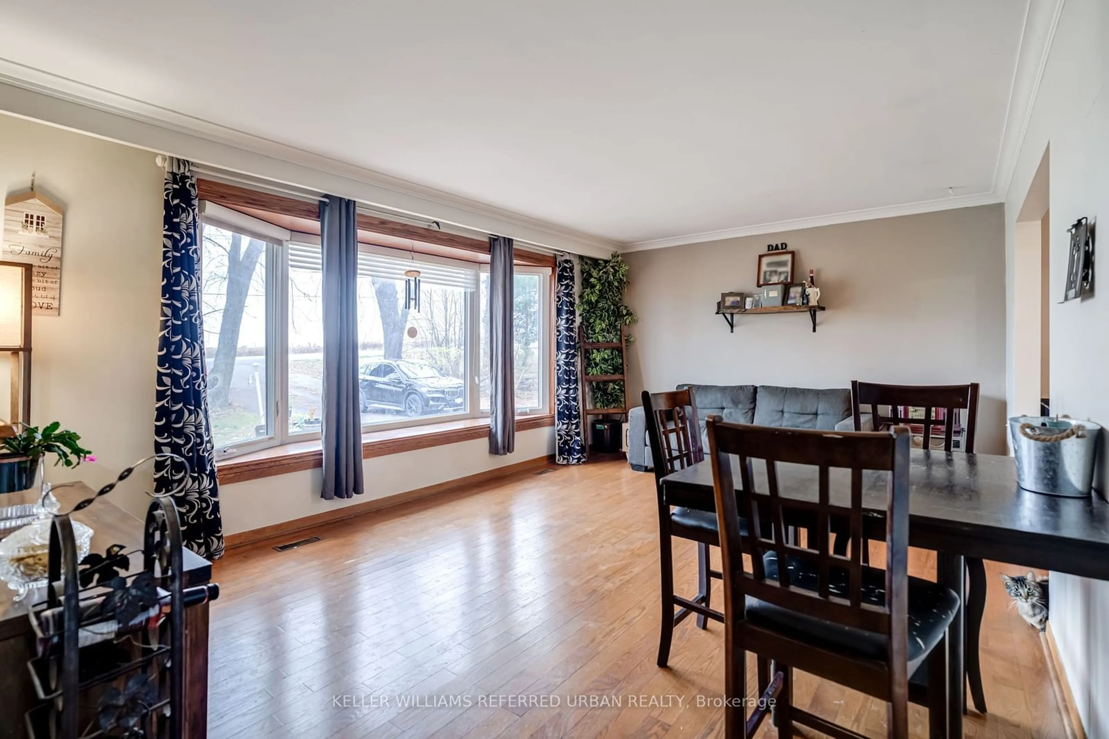 Dining room, wood floors, cottage for 2312 Sideroad 10, Bradford West Gwillimbury Ontario L3Z 2L1