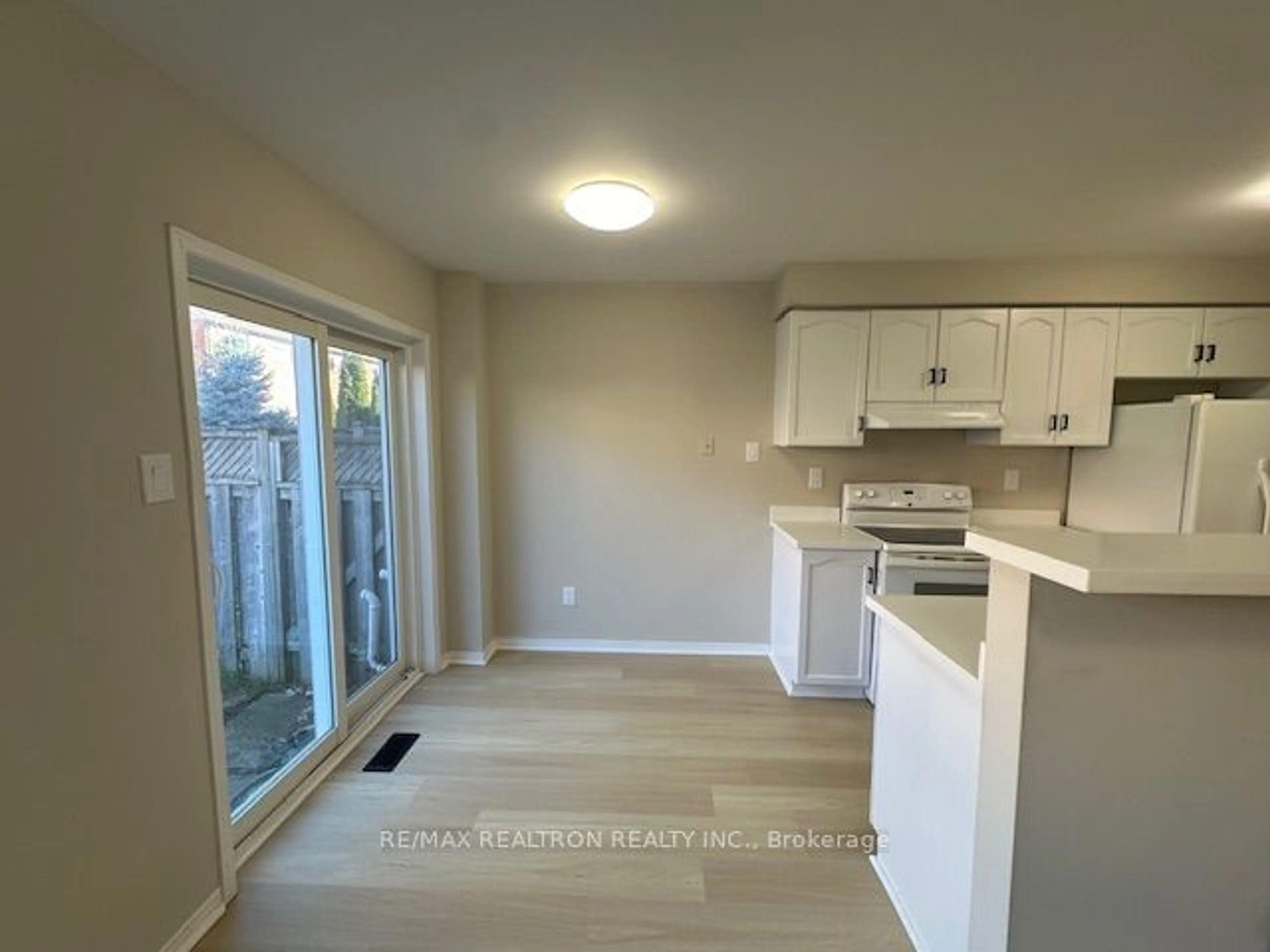 A pic of a room, wood floors for 32 Kelso Cres, Vaughan Ontario L6A 2C7