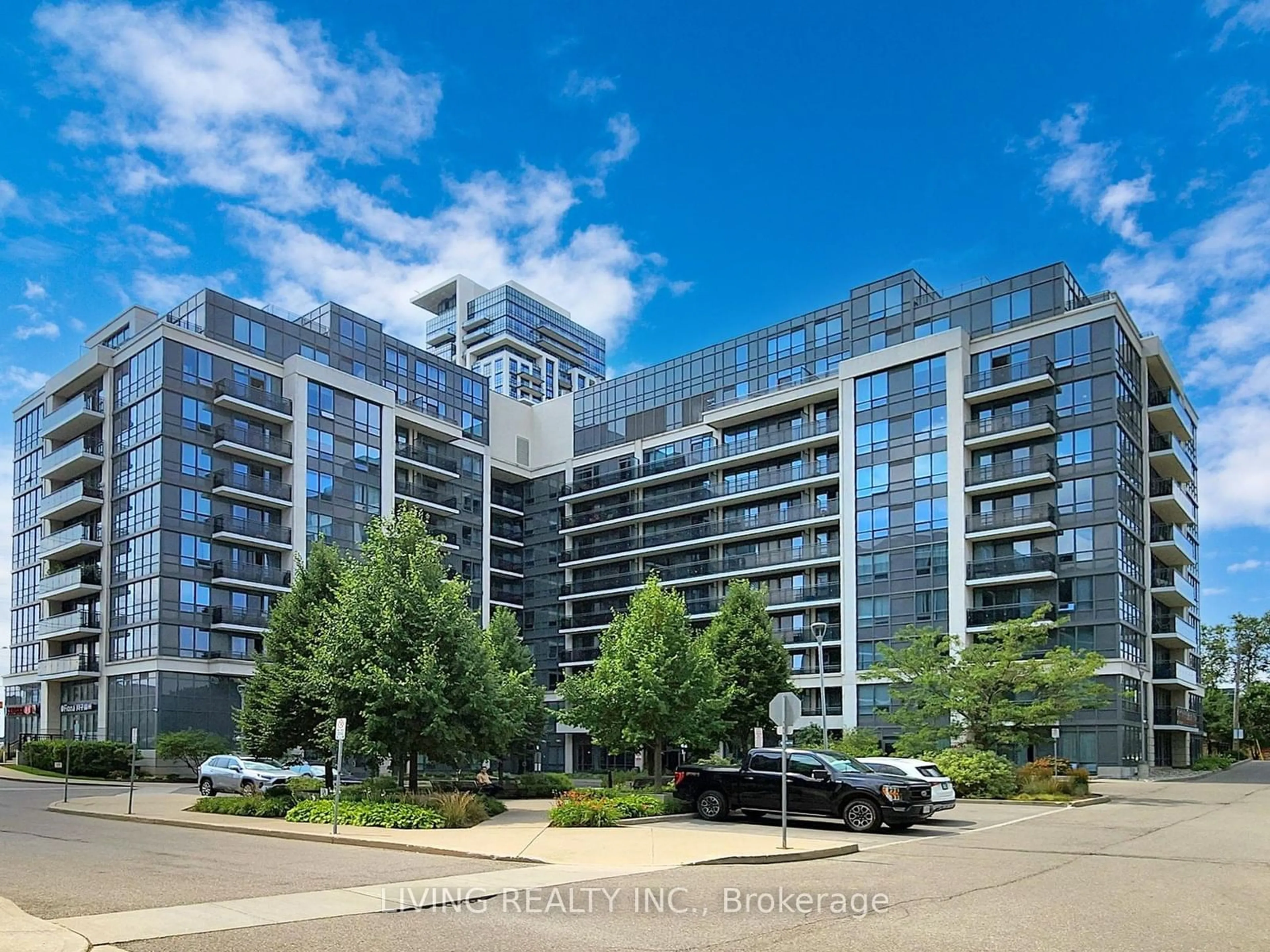 A pic from exterior of the house or condo, the front or back of building for 370 Hwy 7 #923, Richmond Hill Ontario L4B 1A7