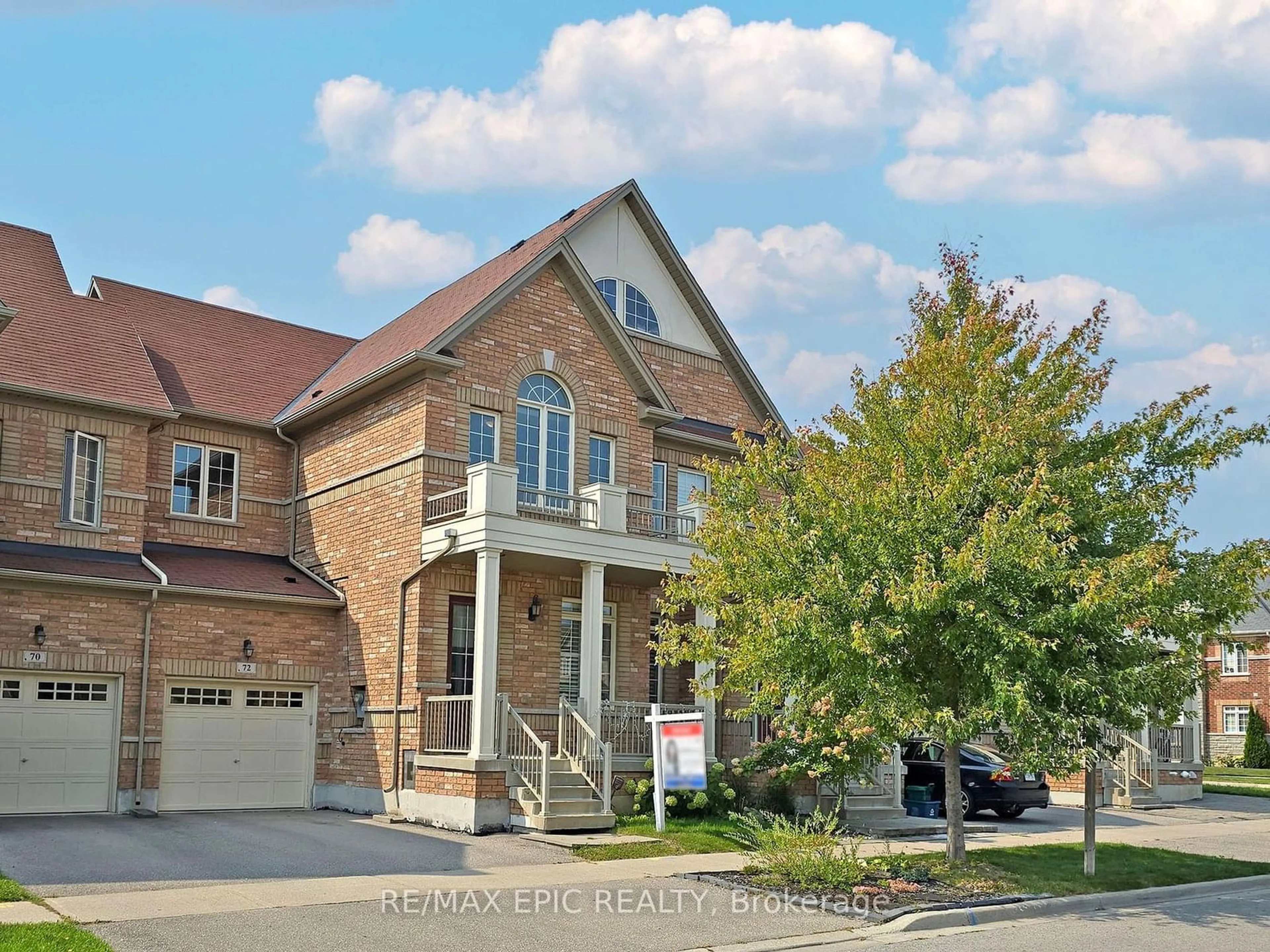 Home with brick exterior material for 72 Brock Ave, Markham Ontario L6C 2E9