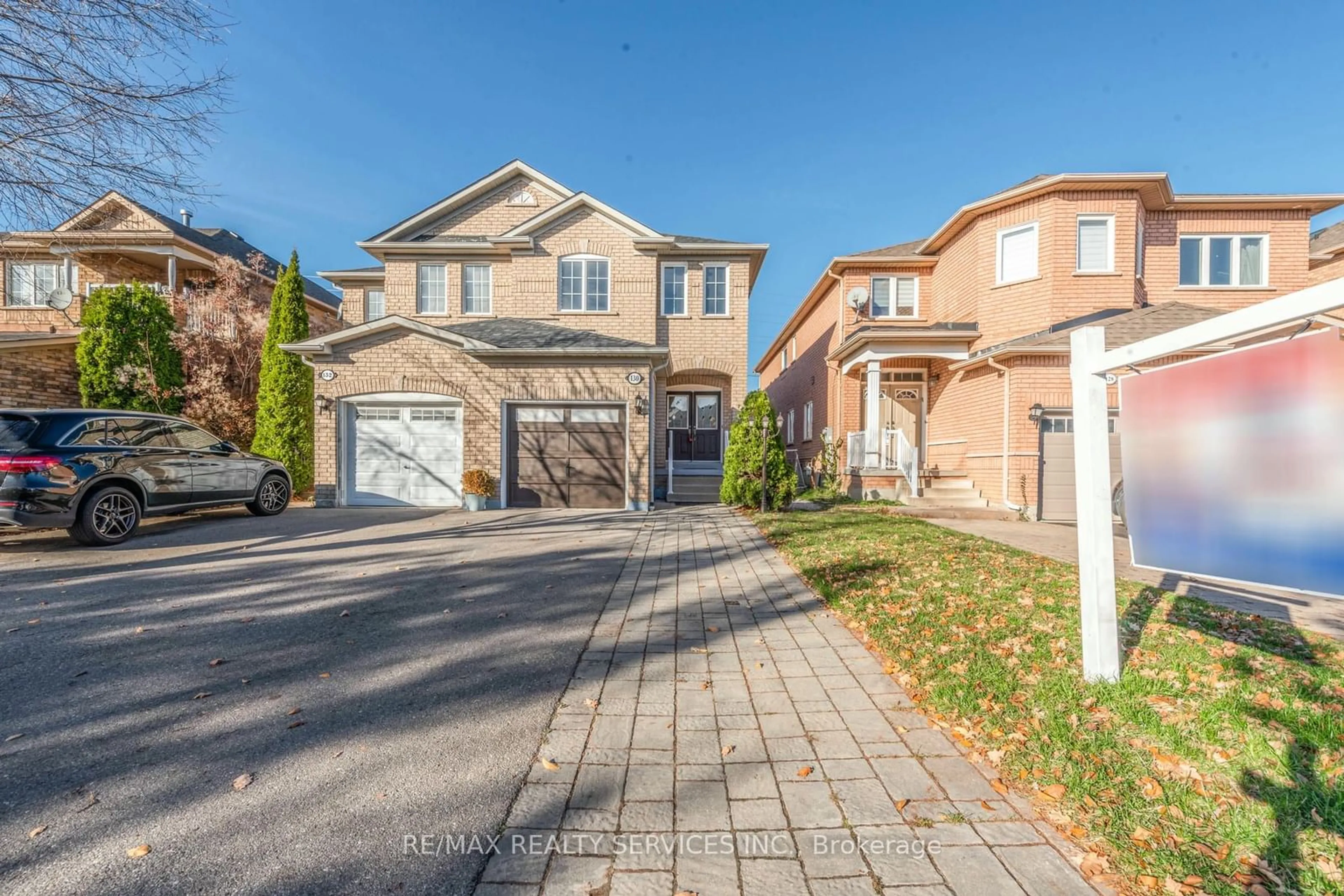 Home with brick exterior material for 130 Royal Appian Cres, Vaughan Ontario L4K 5L7