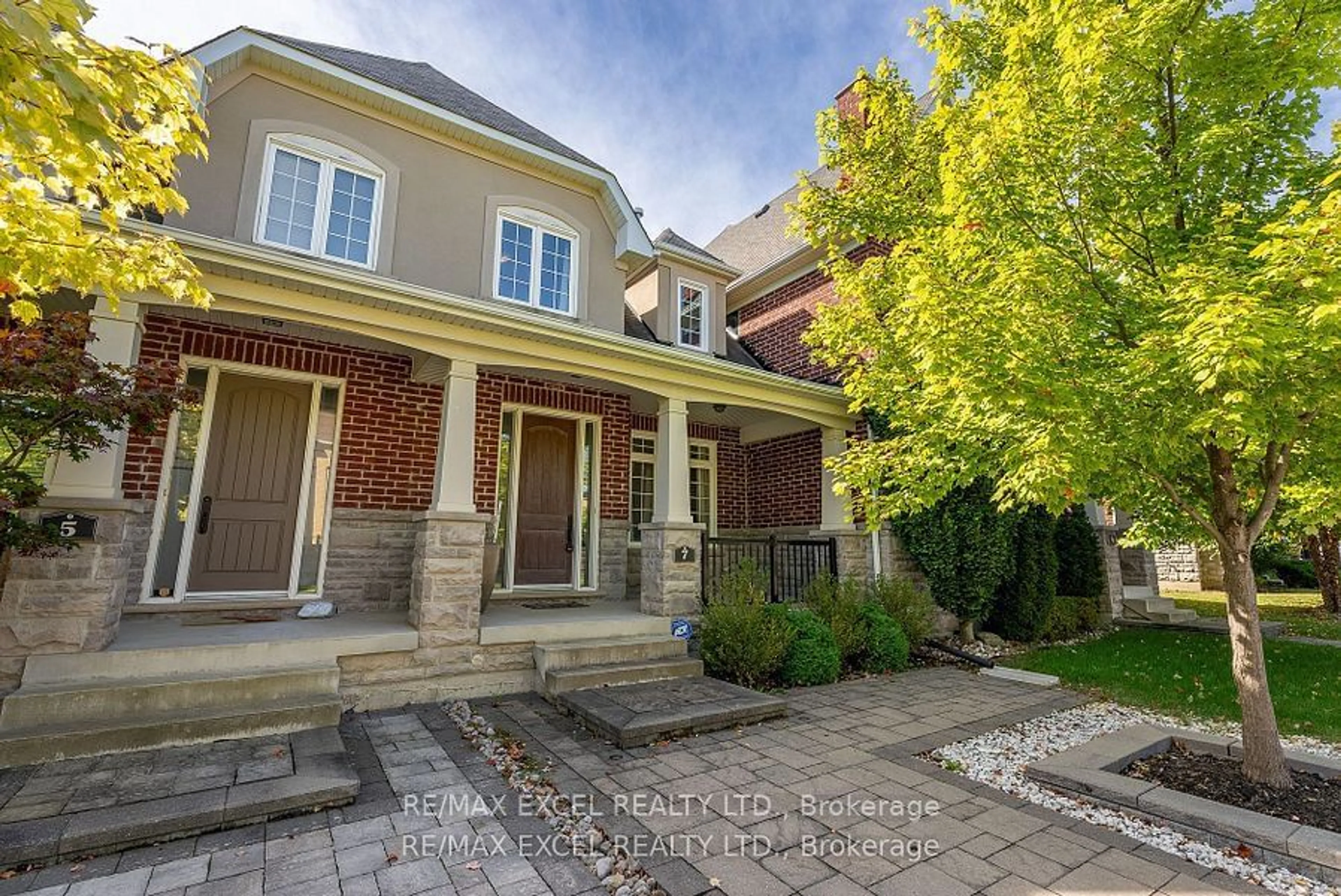 Home with brick exterior material for 7 Dungannon Dr, Markham Ontario L6C 0K1