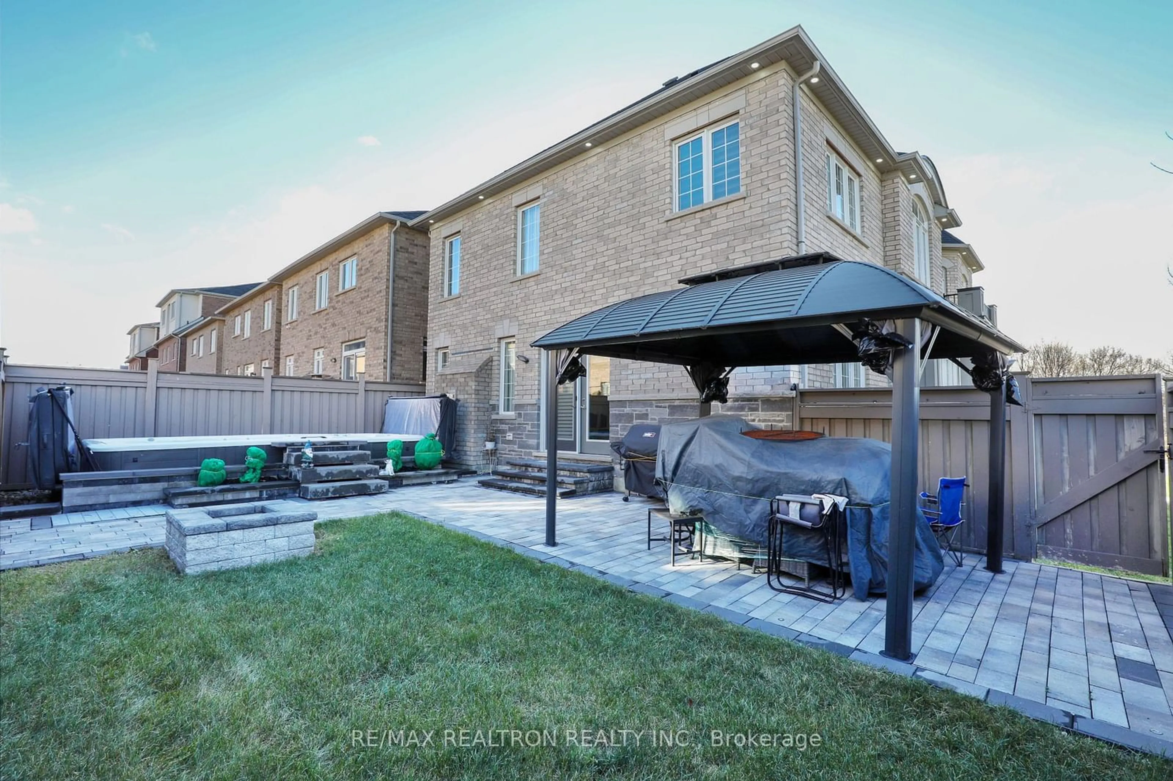 Patio, the fenced backyard for 39 Joseph Hartman Cres, Aurora Ontario L4G 1C9