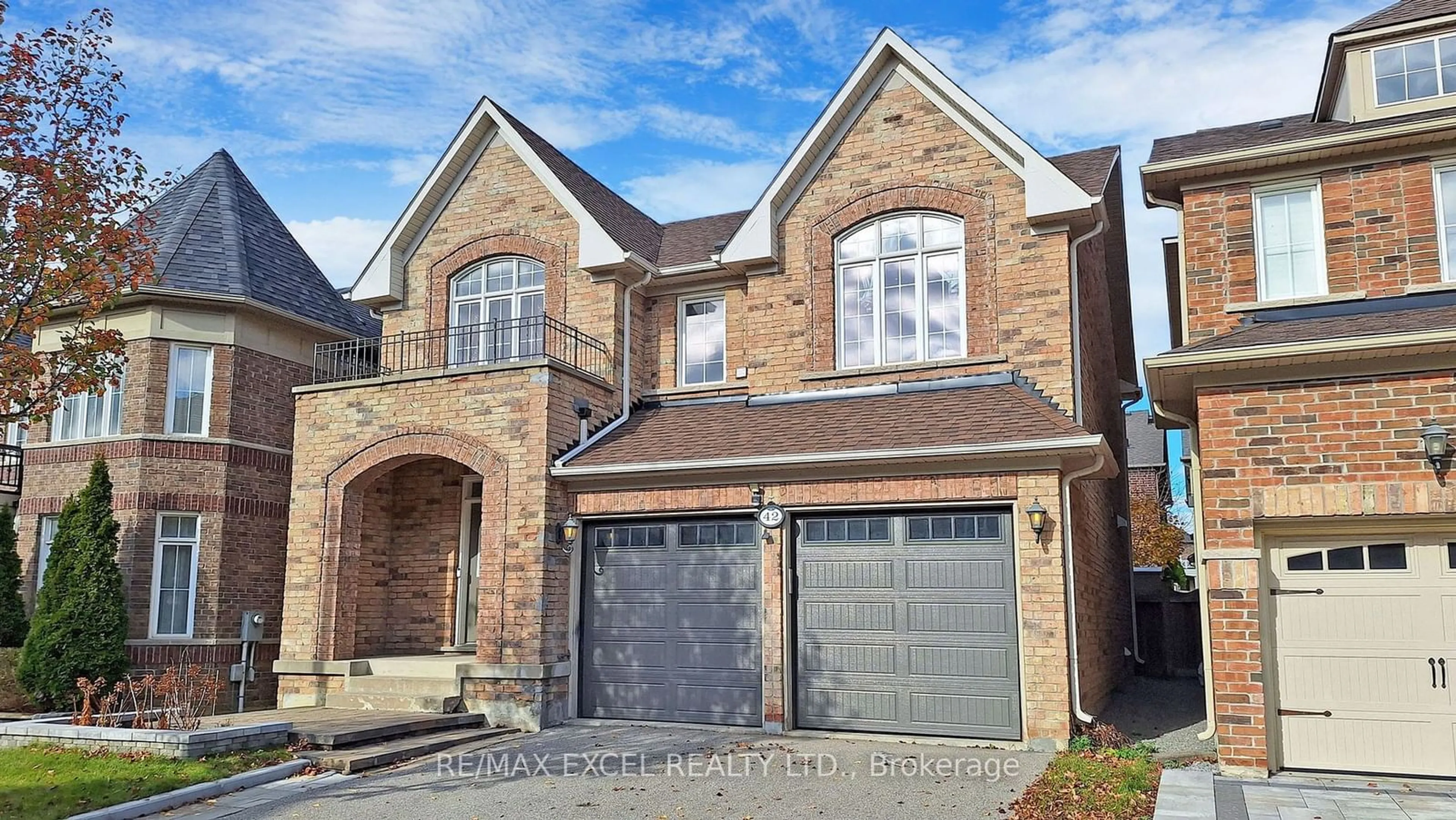 Home with brick exterior material for 42 Walter Scott Cres, Markham Ontario L6C 0E7