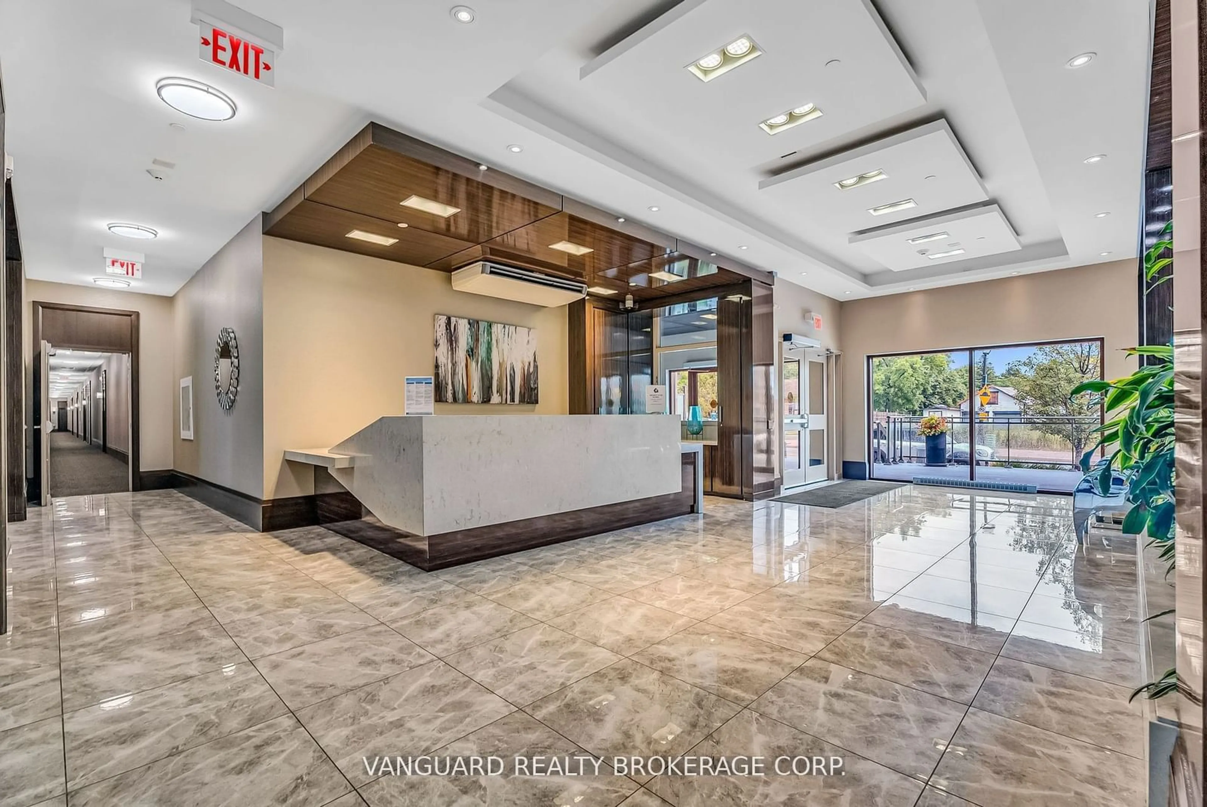 Indoor lobby, ceramic floors for 86 Woodbridge Ave #209, Vaughan Ontario L4L 0E4