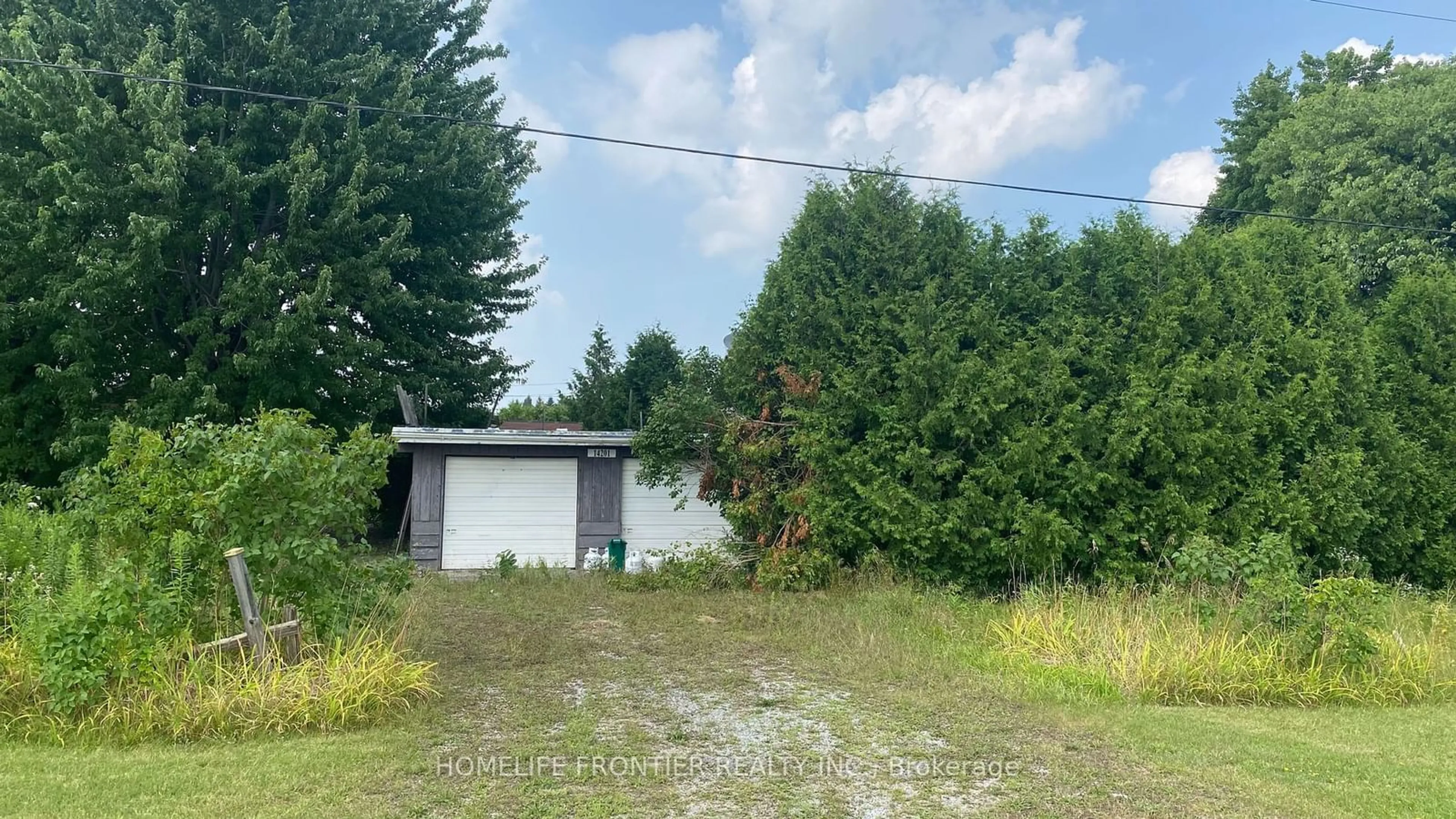 Shed for 14201 Woodbine Ave, Whitchurch-Stouffville Ontario L0H 1G0