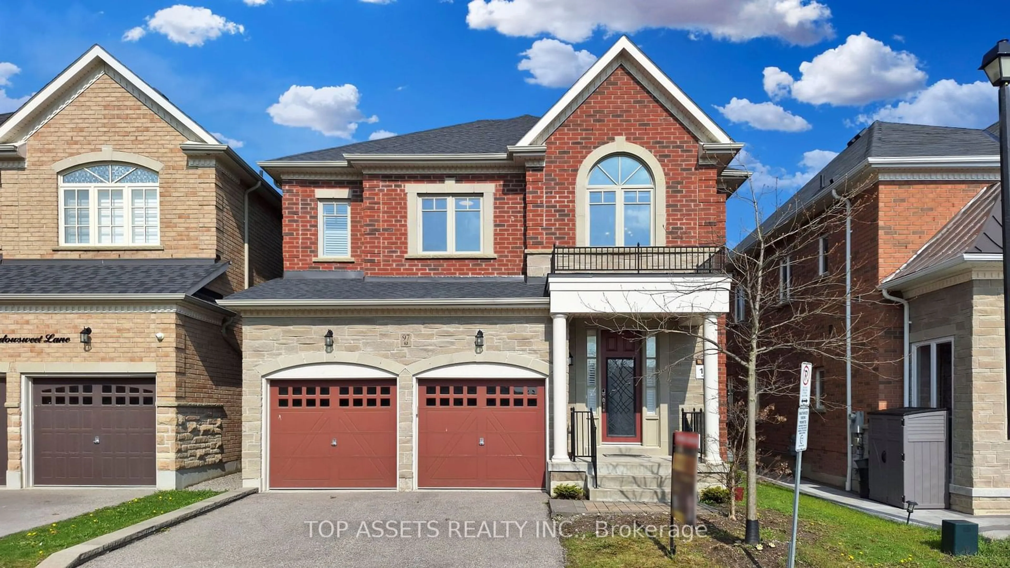 Home with brick exterior material for 97 Meadowsweet Lane, Richmond Hill Ontario L4E 1B9